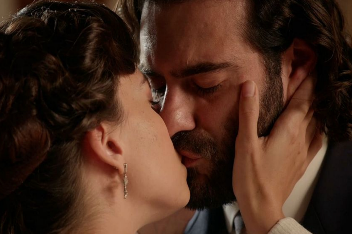 Avance de 'La Promesa', capítulo del viernes 5 de junio: Martina se declara a Adriano