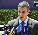 Sánchez y Marlaska apuntan a la directora de la Guardia Civil para protegerse del caso de las cloacas del PSOE