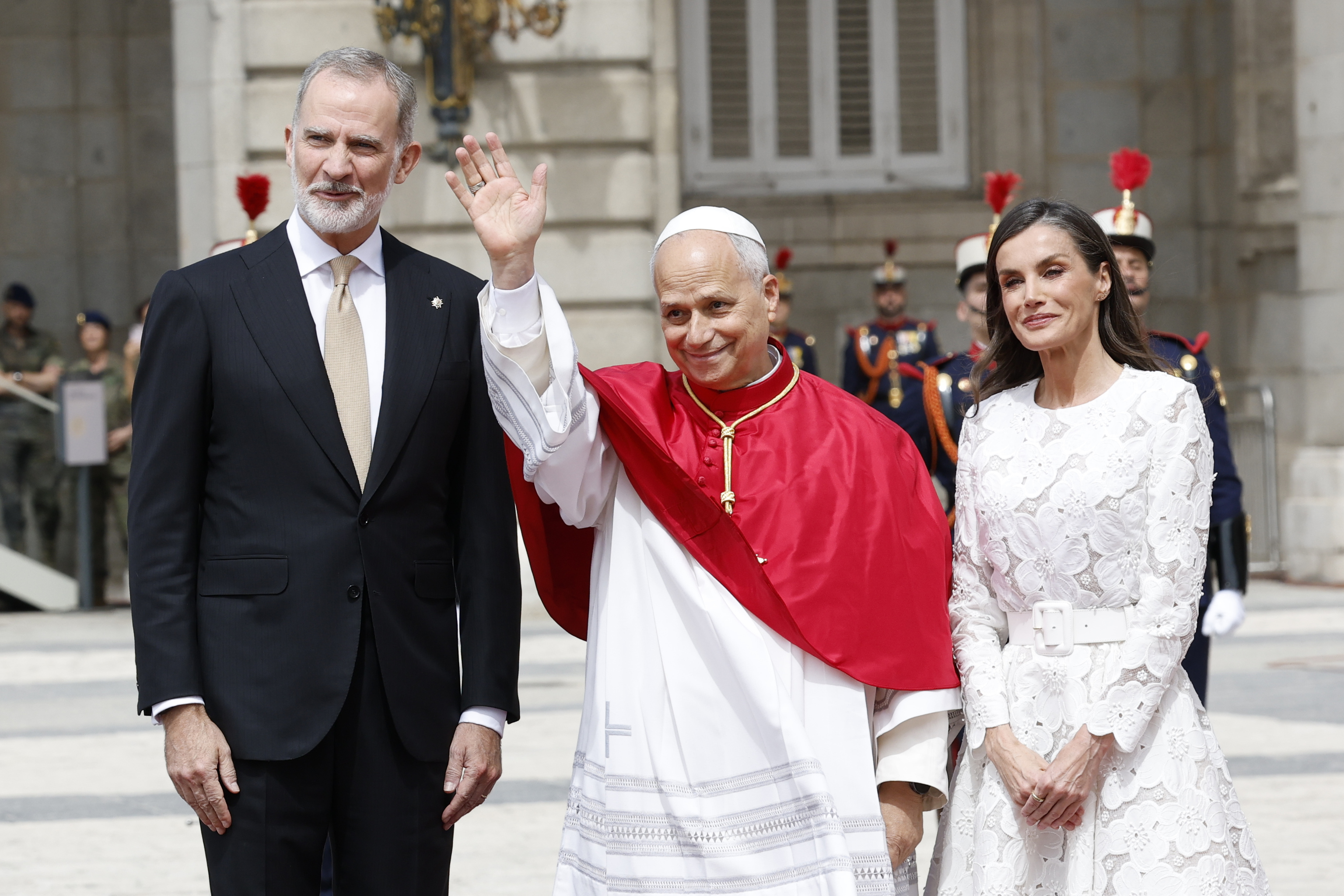 León XIV y Felipe VI marcan la visita a España del Papa con discursos contundentes: contra quienes "avivan el fuego de la polarización" y el foco en "el dolor causado por los casos de abusos"