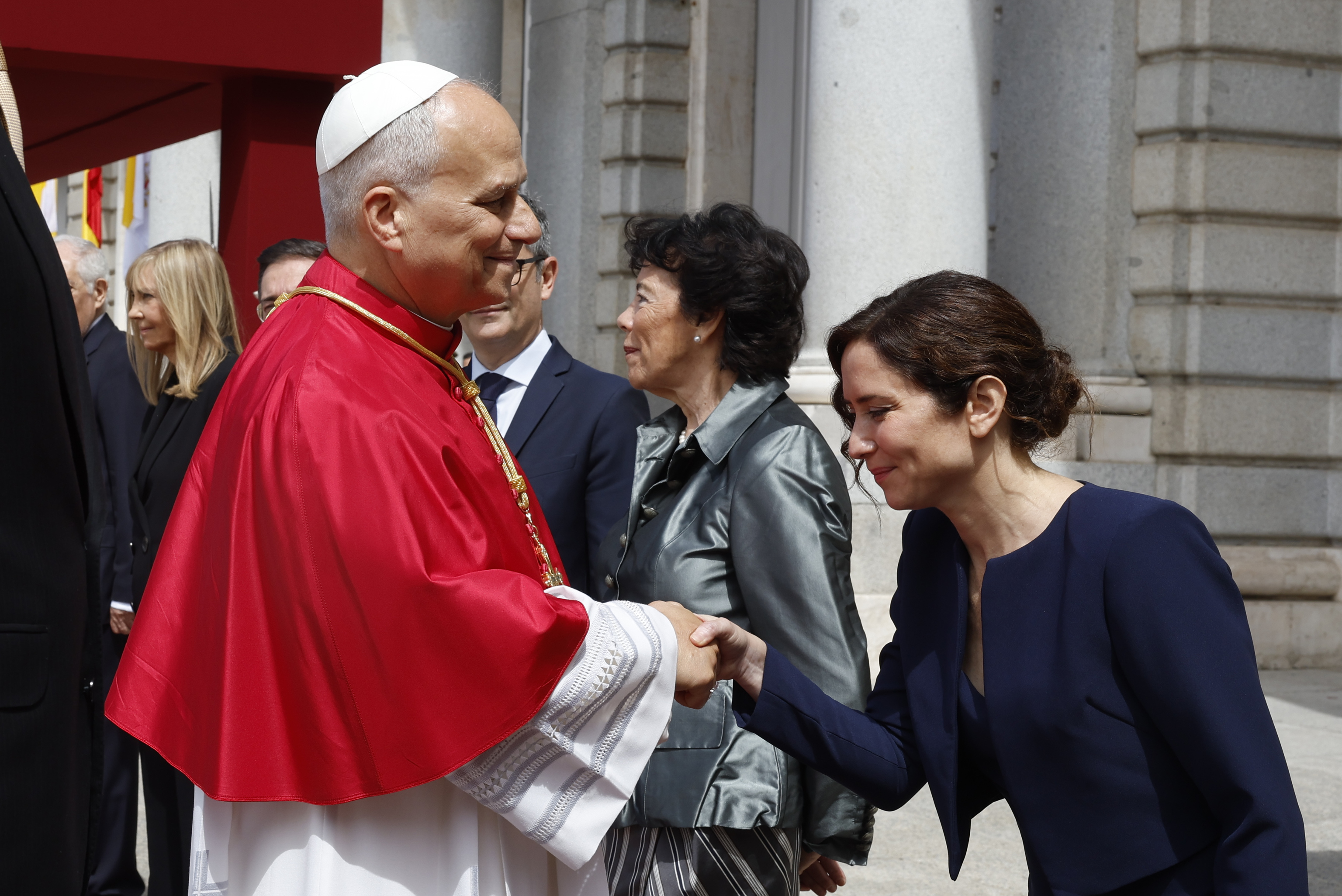 Feijóo cree que la visita del Papa dará "esperanza" a millones de ciudadanos: "La España de hoy necesita referencias morales"