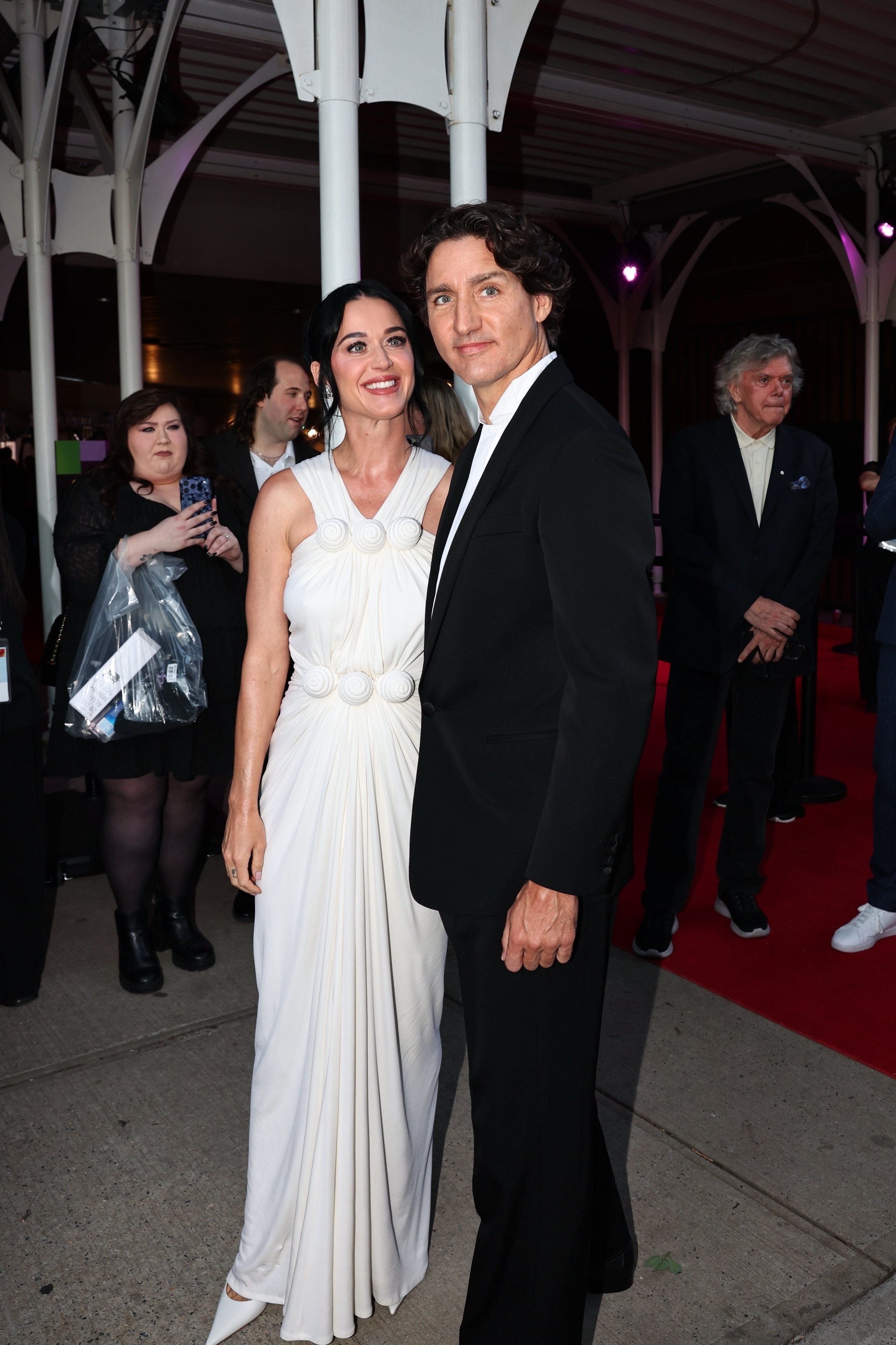 Katy Perry y Justin Trudeau debutan como pareja en una alfombra roja: así ha sido su aparición en el Festival de Tribeca