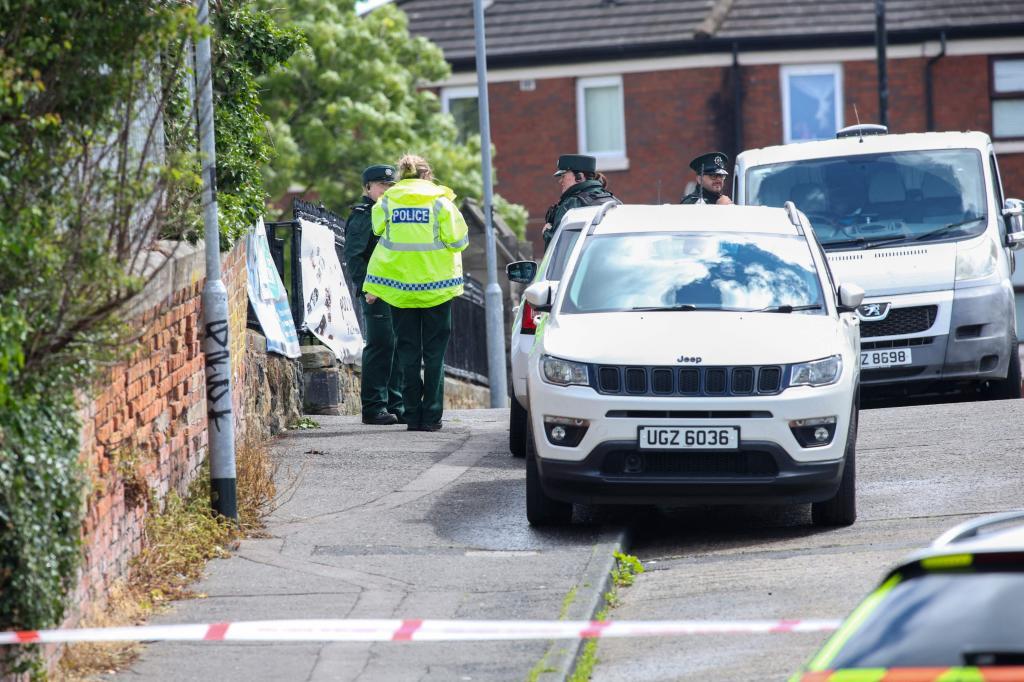 La policía de Irlanda del Norte detiene a un hombr