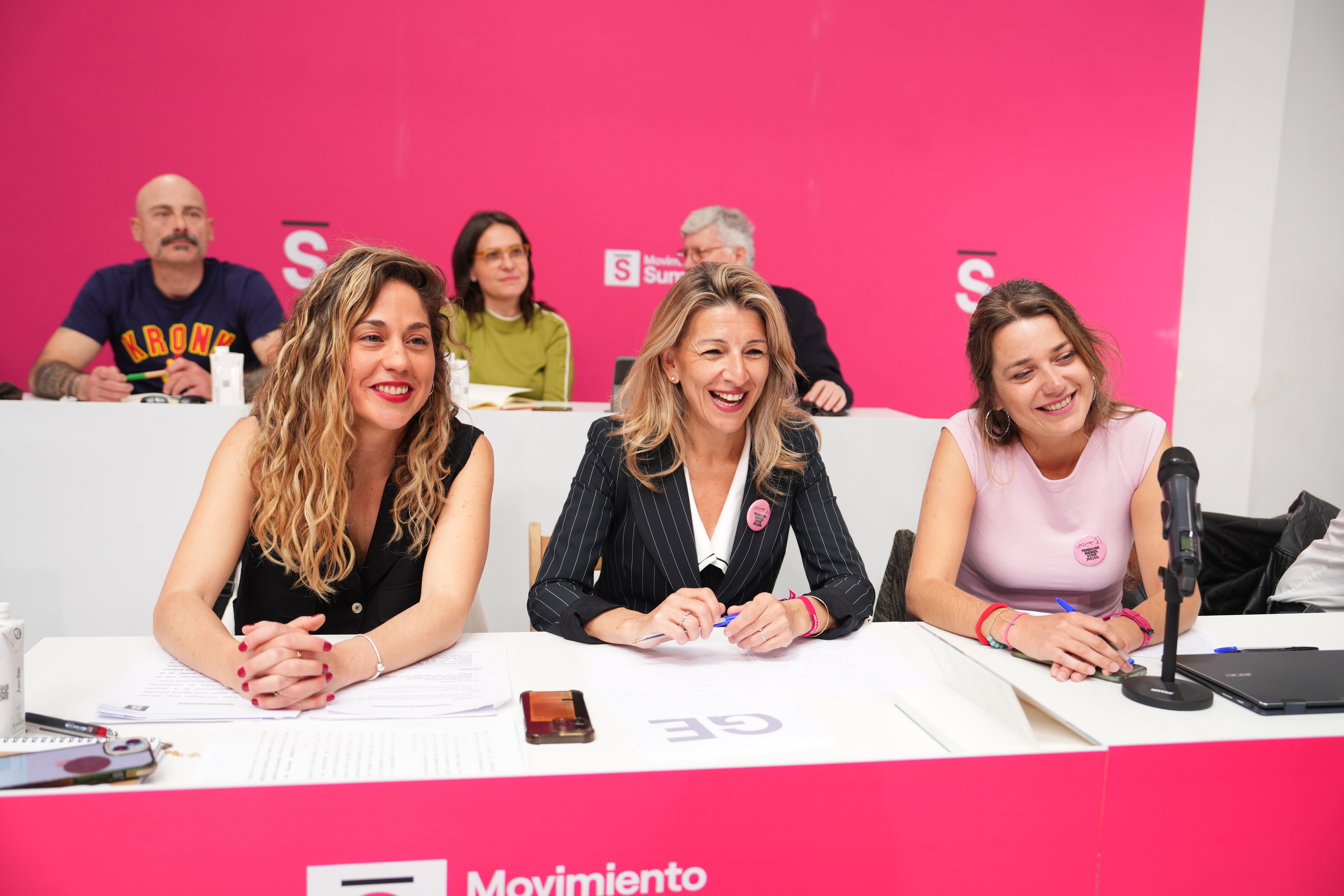 Estalla la guerra en el partido de Yolanda Díaz: d