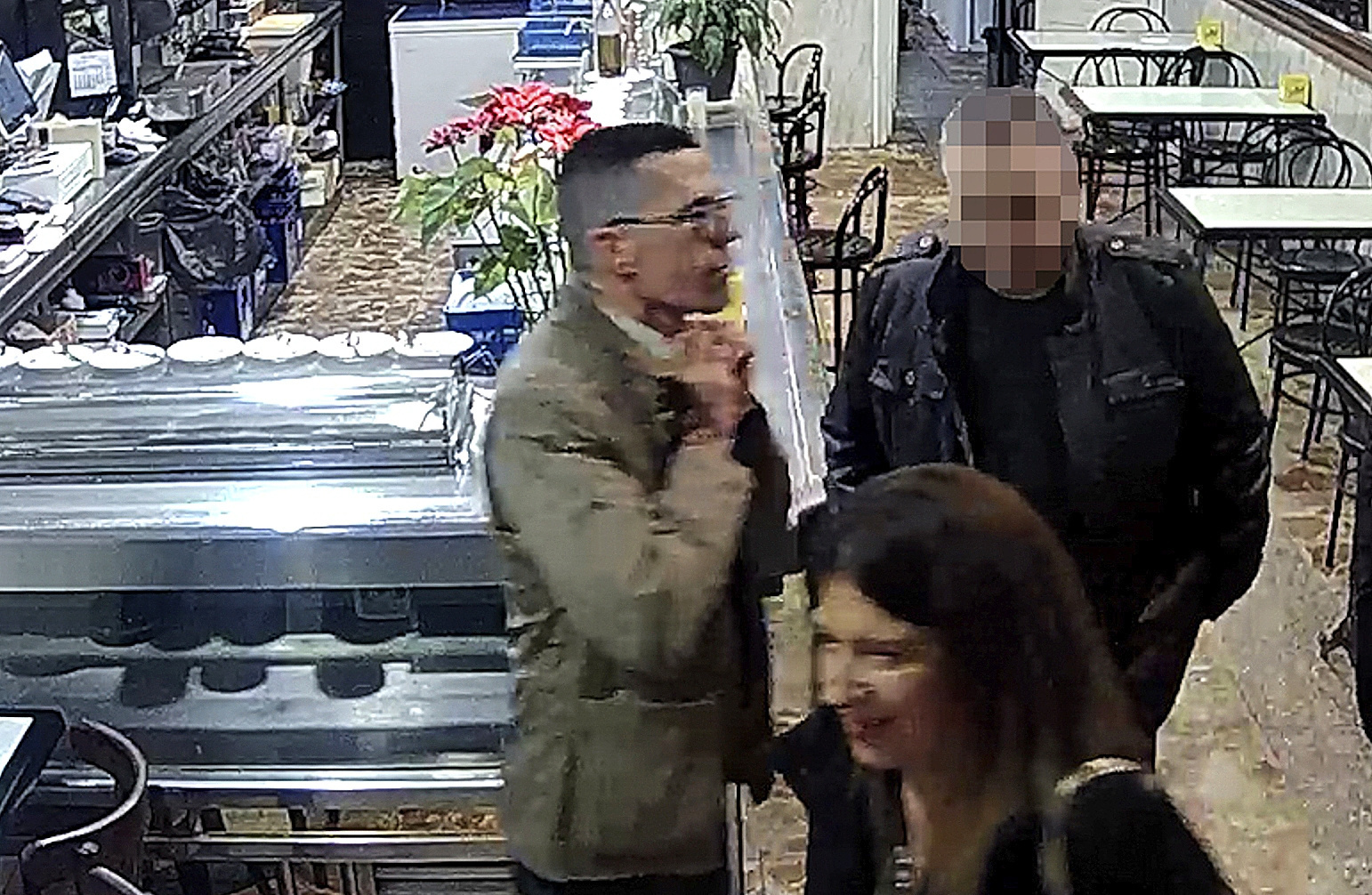 El comandante que se vio en secreto con la 'fontanera' refle
