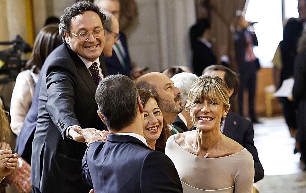 Las notas de la agenda de la "farsante" Leire Díez amplían la corrupción a todo el Estado: jueces, fiscales, Guardia Civil y el Gobierno que la ridiculizó