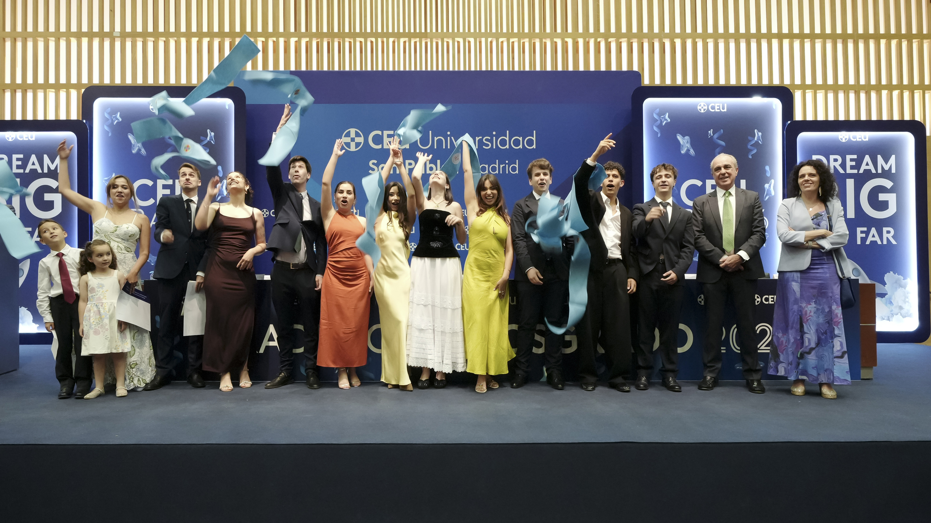 El Máster de EL MUNDO gradúa a su vigésimo quinta promoción de alumnos