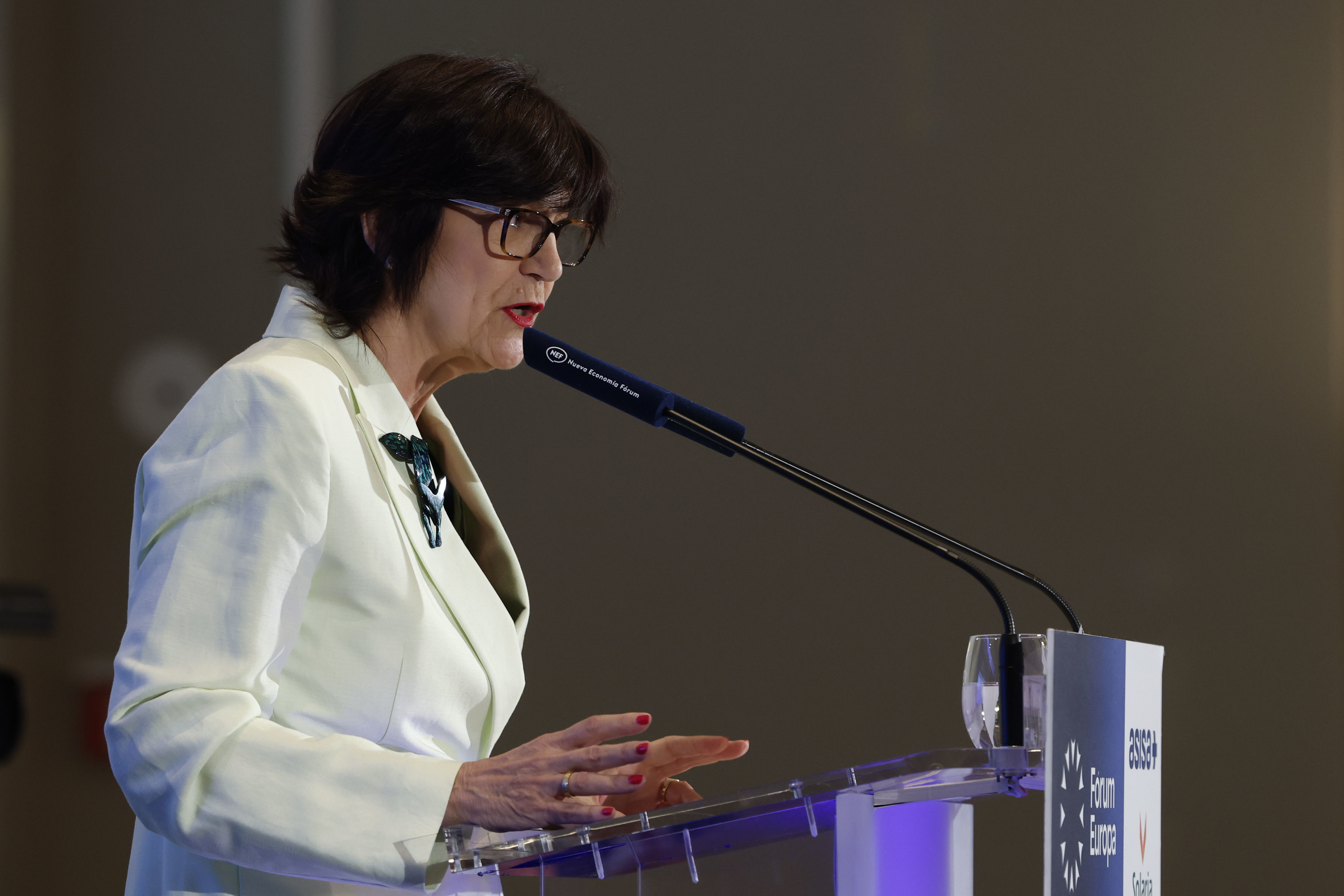 Competencia descalifica el plan de Moncloa de "proyectos estratégicos" porque puede favorecer a 'empresas amigas': "Hay riesgo de discriminación"