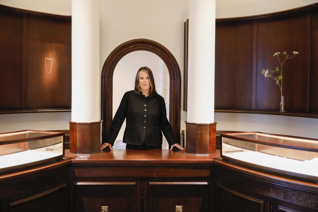 Cristina Sánchez, la arquitecta gallega que triunfa con Sansoeurs, la marca de joyas "ingeniosas y poco ostentosas"
