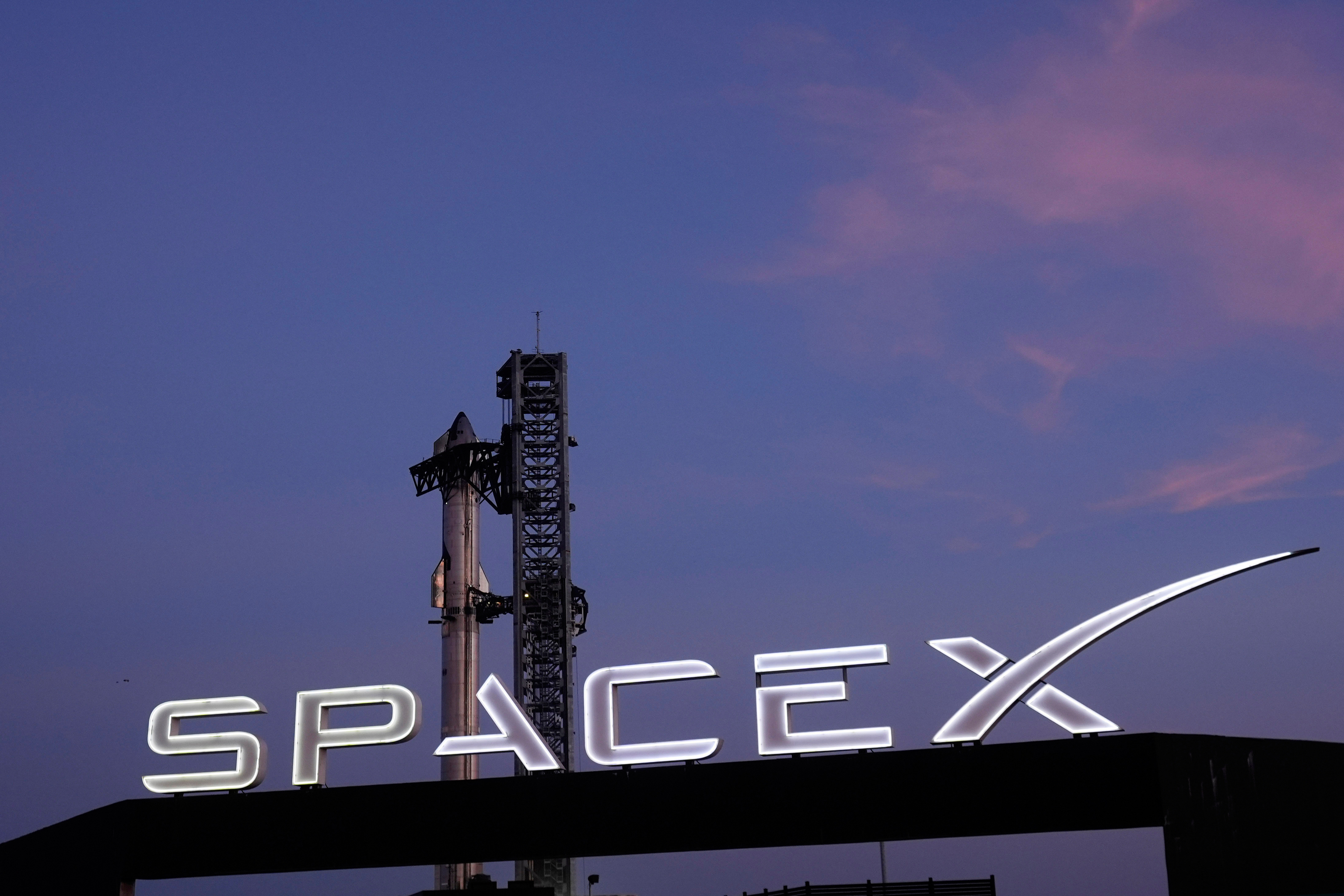 SpaceX se vuelve a disparar en bolsa ya es la cuarta empresa más valiosa del mundo, por encima de Amazon