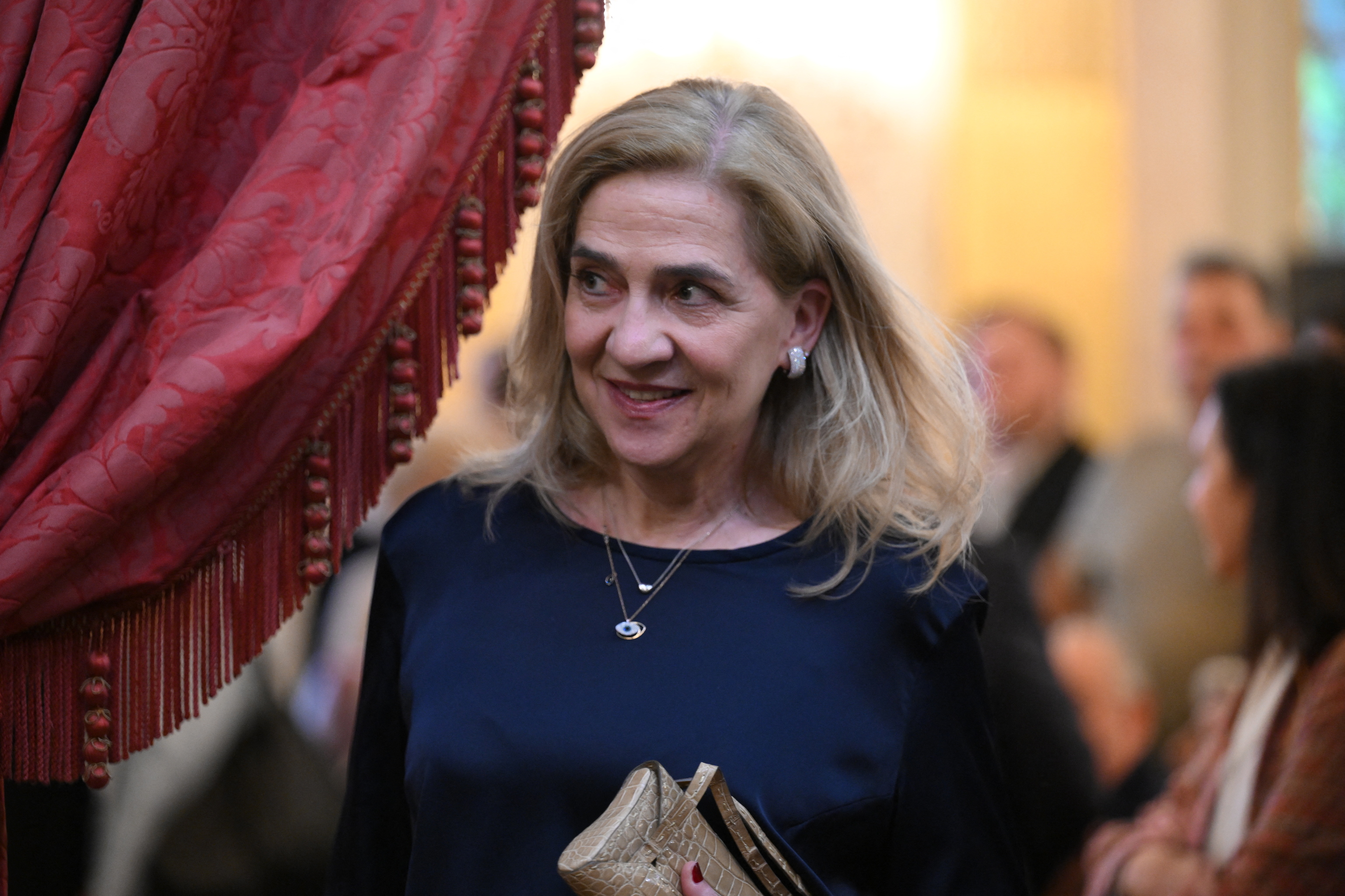 La Infanta Cristina deja su trabajo en Ginebra y regresa a  Barcelona: todos los detalles de su nueva vida