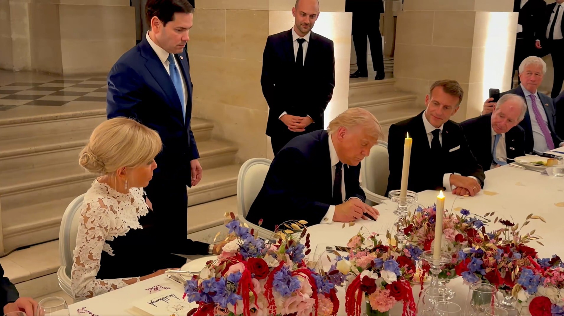EEUU e Irán firman el acuerdo para poner fin a la guerra en Oriente Próximo