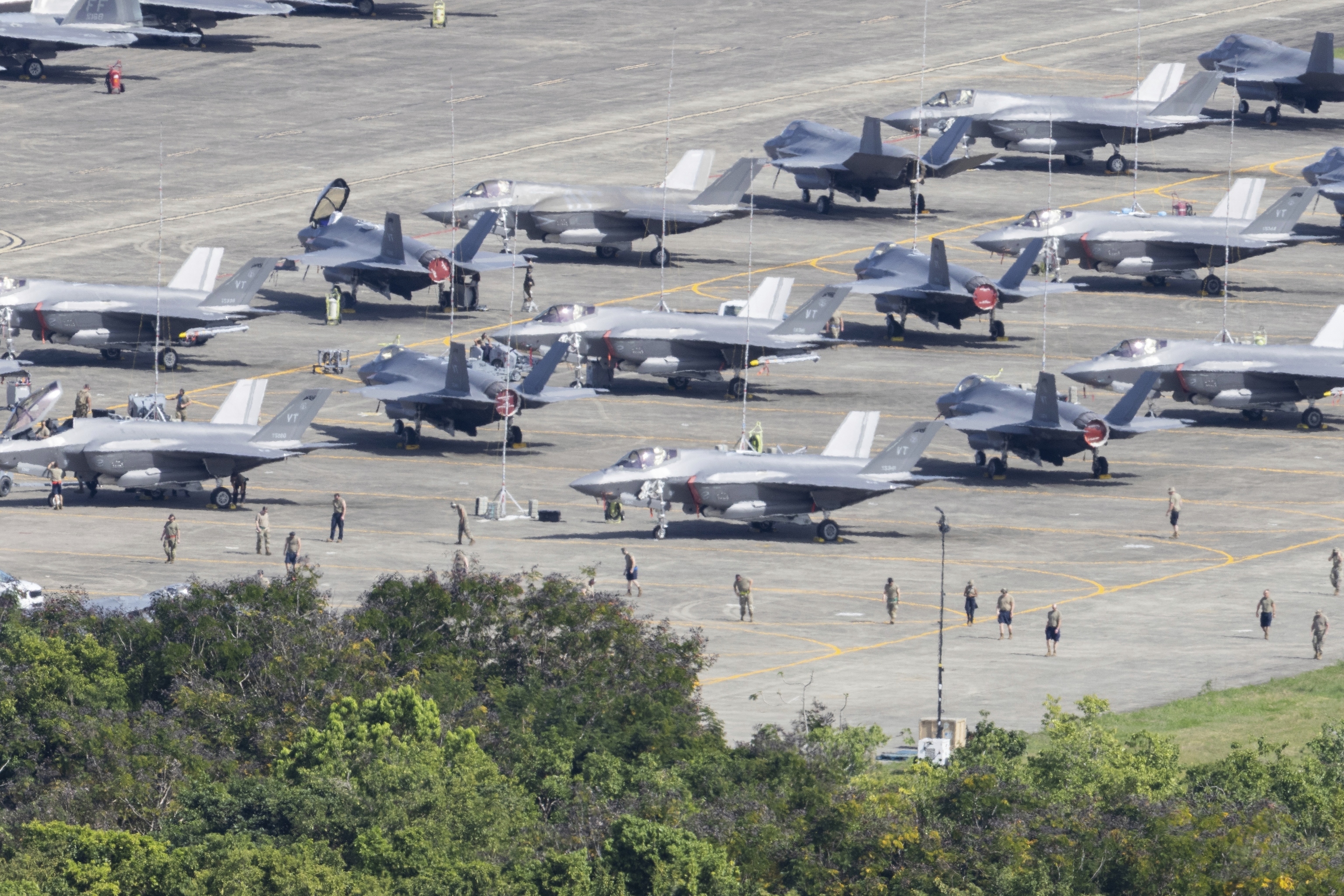EEUU remilitariza Puerto Rico ante las últimas tensiones con Cuba: "Hay aviones casi todos los días, incluso por la noche"