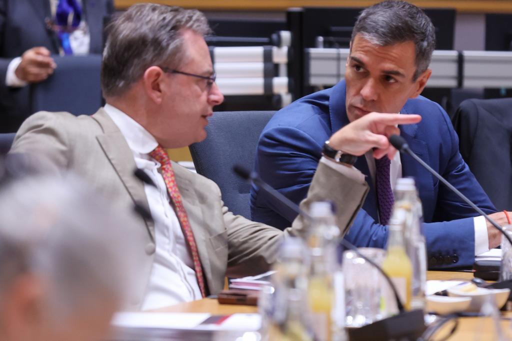 Tensión entre Sánchez y algunos líderes europeos por la migración y la regularización exprés de España