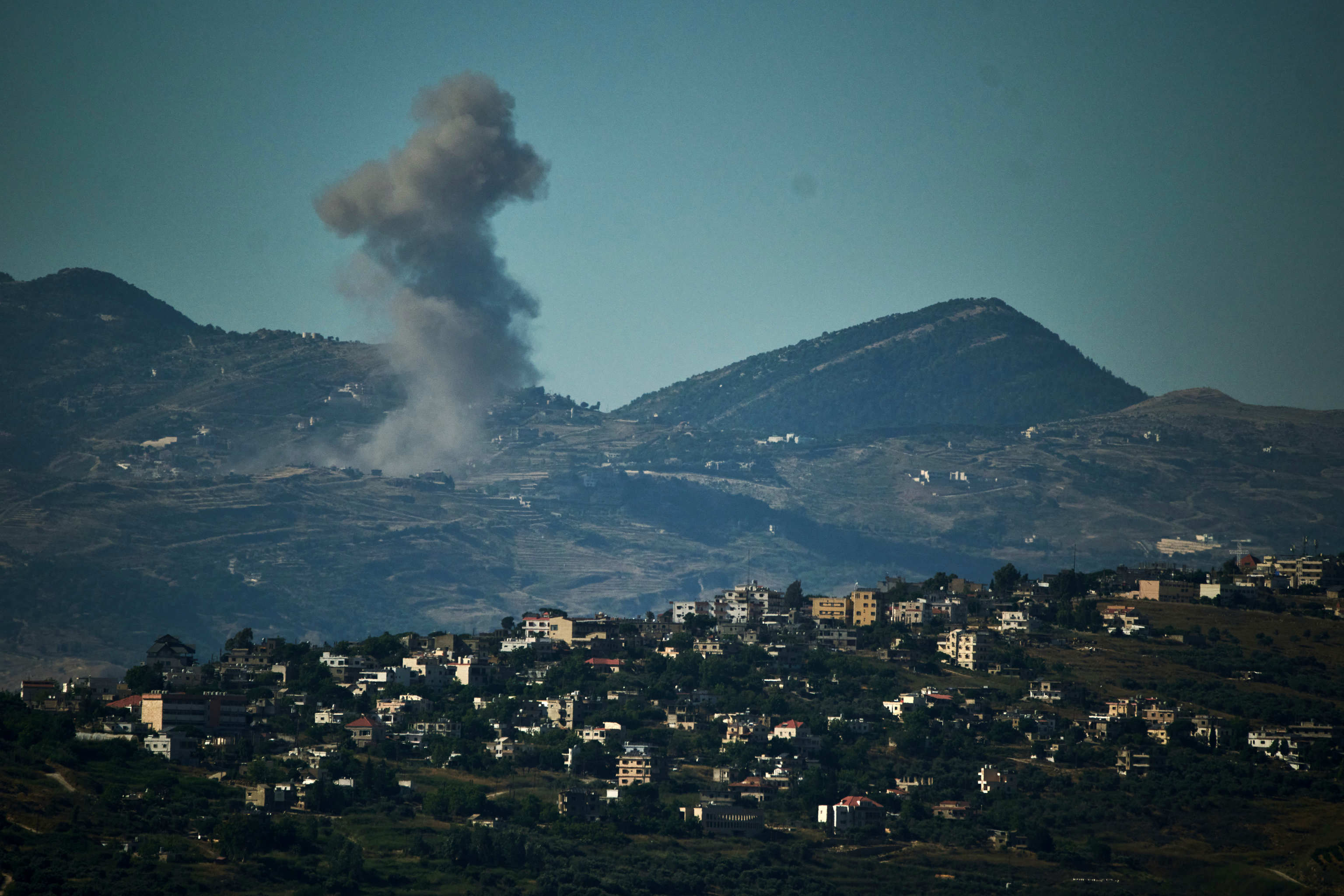 Al menos cinco muertos en ataques israelíes contra el sur del Líbano, pese a la nueva tregua