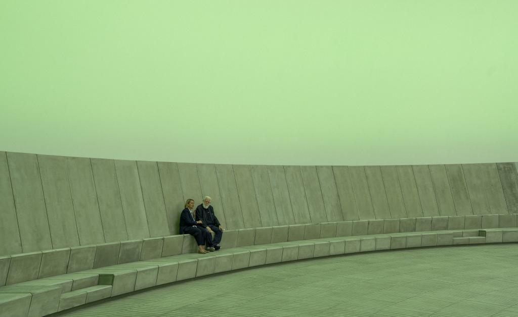 El impresionante shock psicodélico de James Turrell que deslumbra a los reyes de Dinamarca