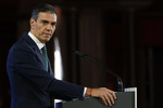 Sánchez vende ahora la mayor inversión en dependencia de la democracia como la razón para continuar "pese a las piedras en el camino"