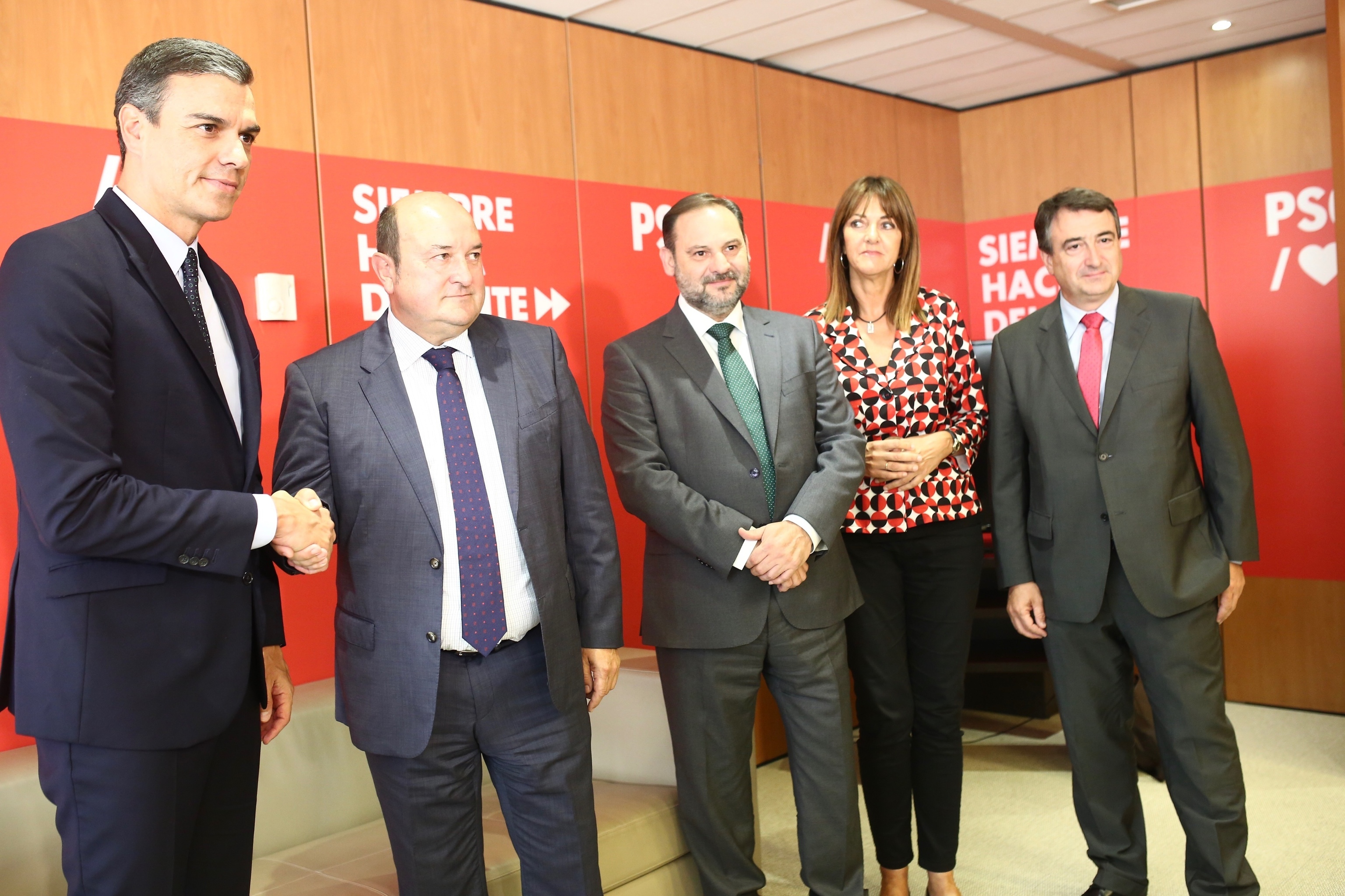 Ortuzar se reunió dos veces con la trama de Santos Cerdán para que la SEPI rescatase a Tubos Reunidos por 112,8 millones y la red corrupta se repartió 247 mil euros en comisiones ilegales