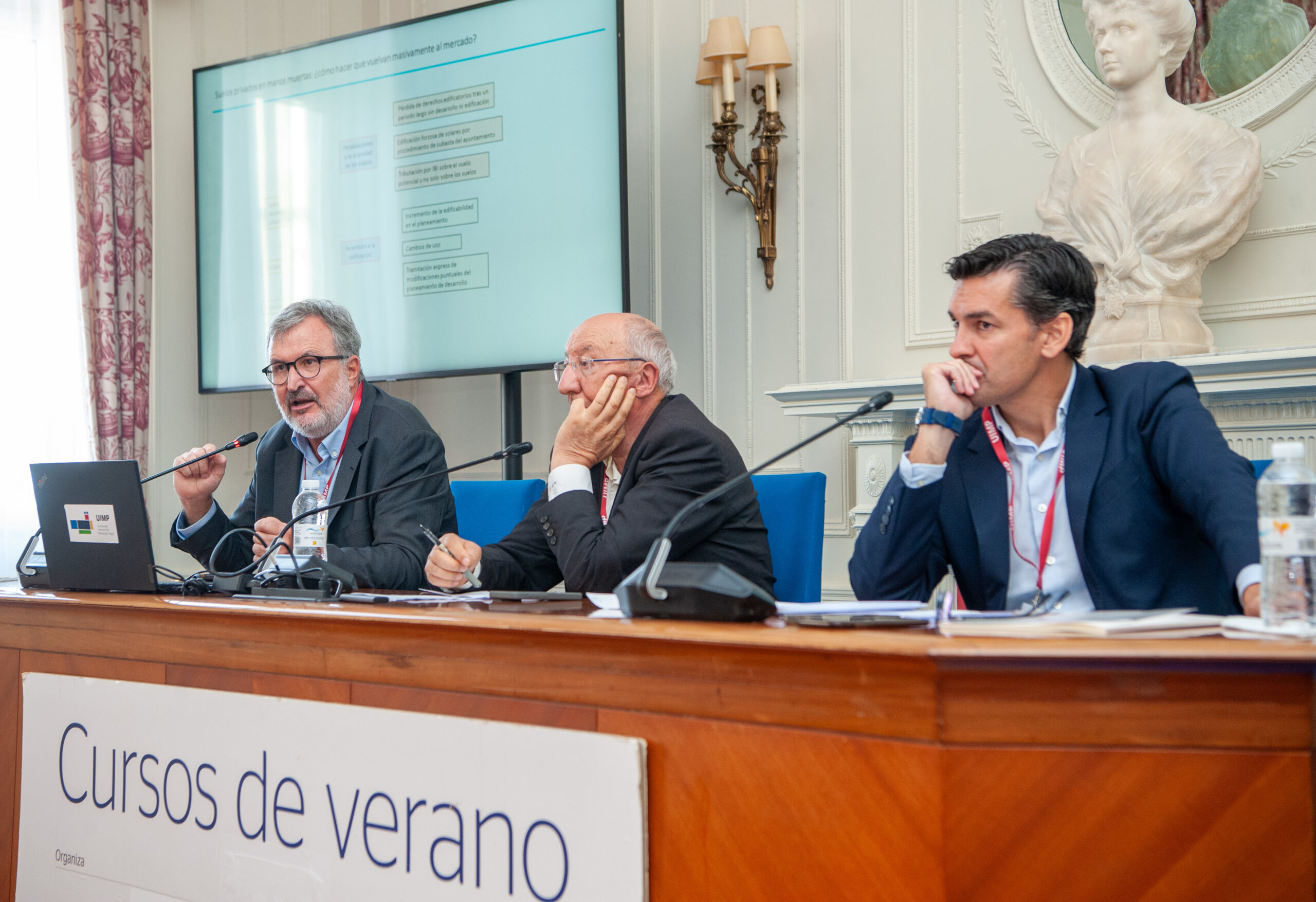 Los suelos vacíos permitirían aumentar un 18% el parque residencial en las principales ciudades: "Está concentrado en 'manos muertas'"