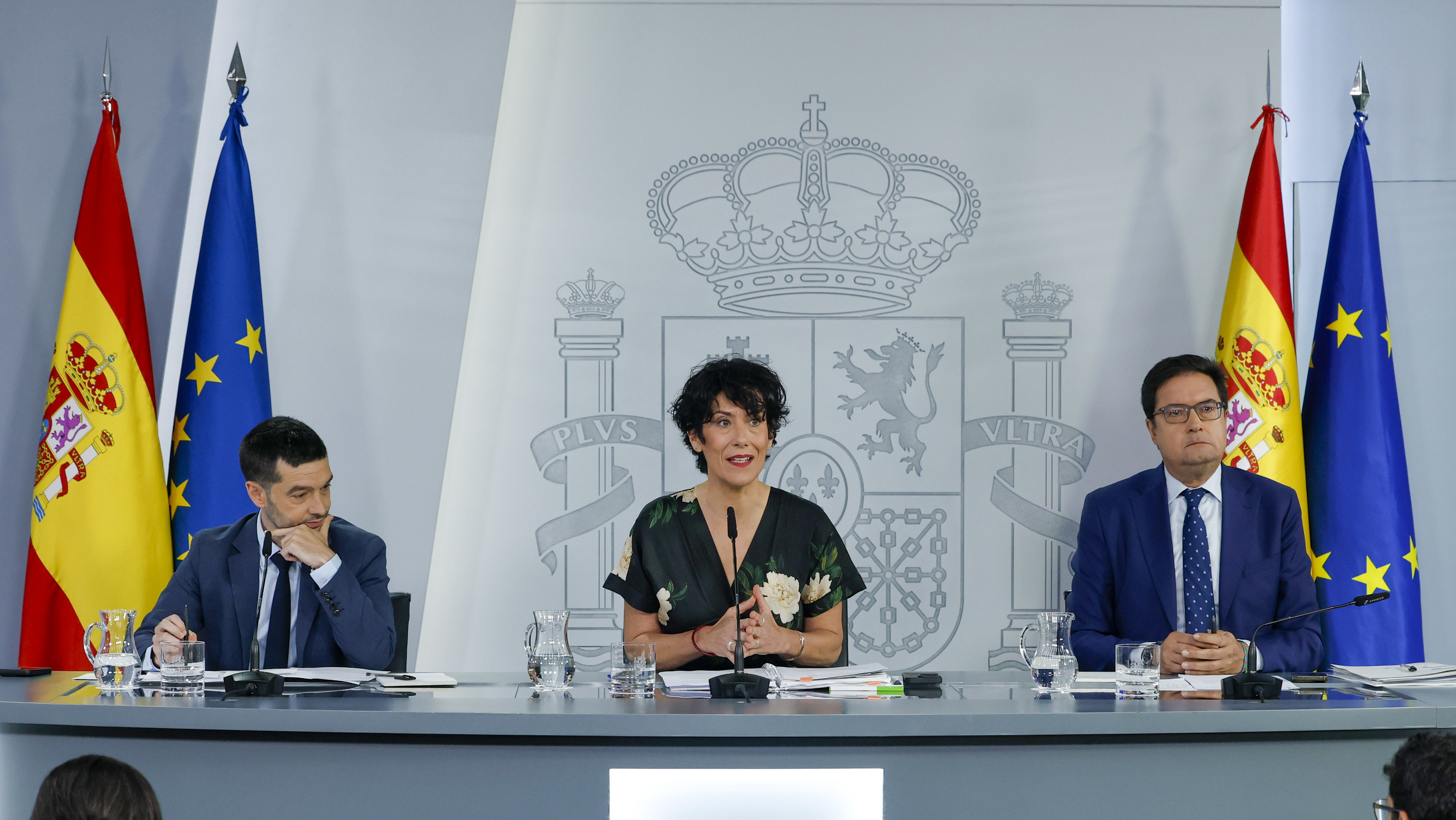 El Gobierno recurre al 'y tú más' tras la primera condena a un ex ministro de Sánchez: "El que la hace la paga, se llame Ábalos o Ayuso"