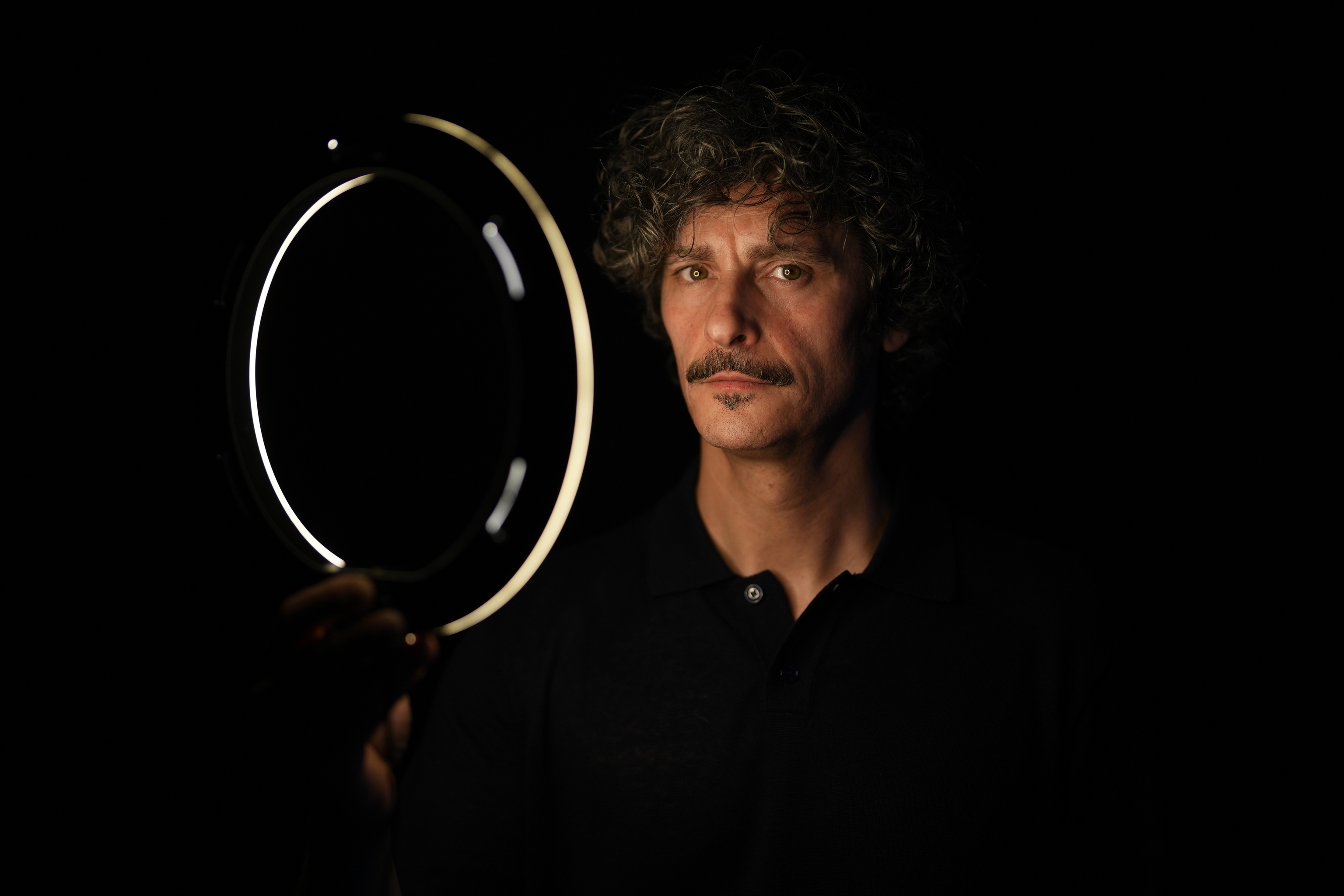 Antonio Pagudo: "La actualidad tiene tantos elementos del Teatro del Absurdo que asusta"