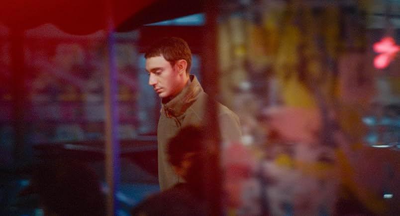 Nino: Crónica triste y bella de un hombre solo (***)