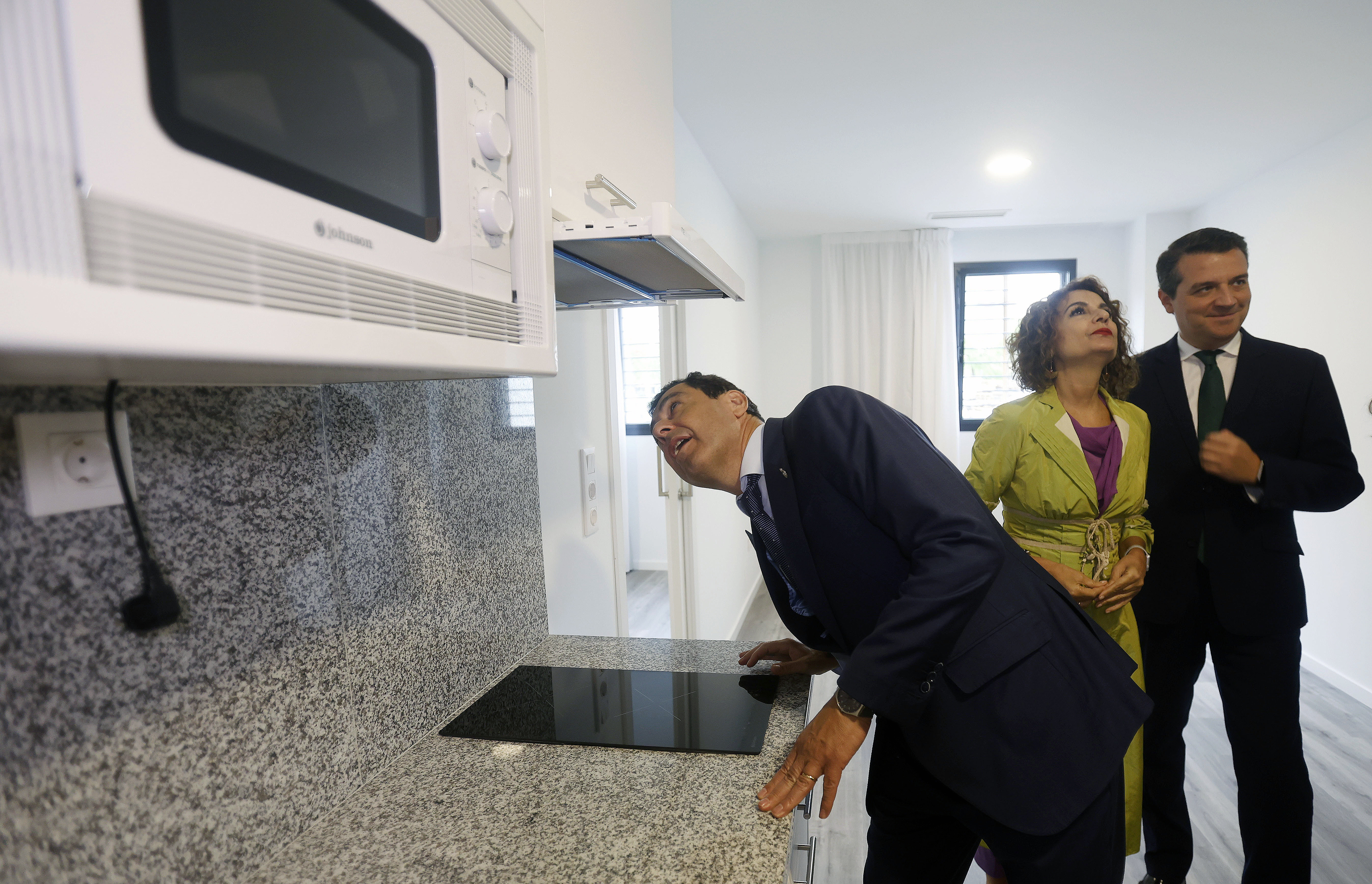 La Junta de Andalucía recurre el Plan de la Vivienda del Gobierno por invadir competencias autonómicas y restarle autonomía financiera y de gestión