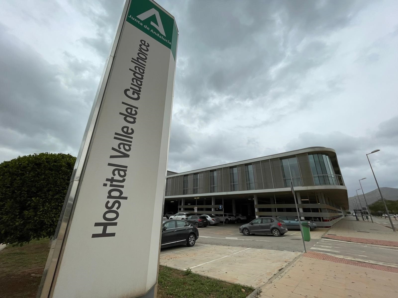Una niña de 3 años se ahoga al caer en una piscina en Cártama (Málaga)