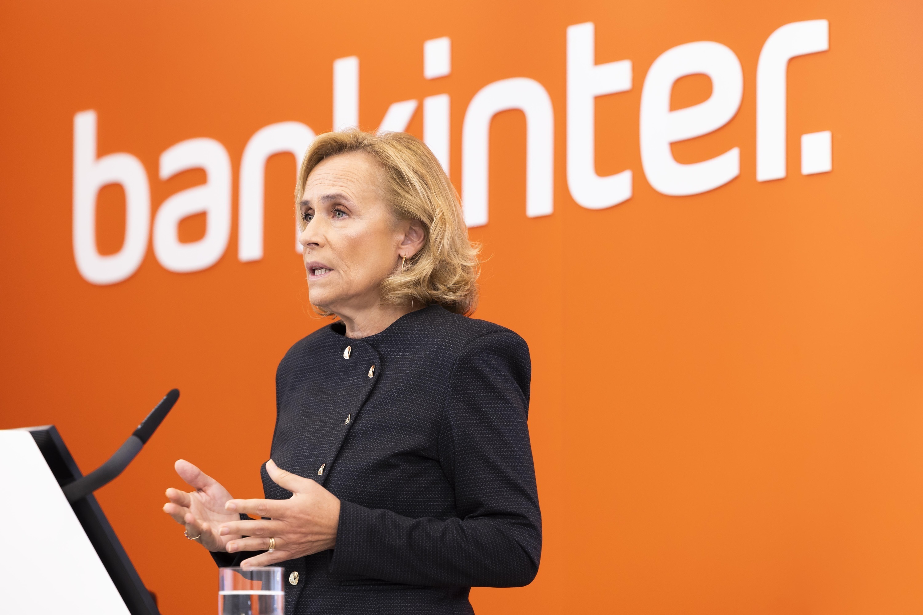 Bankinter eleva un 11% su beneficio, hasta 901 millones de euros, apoyado en el avance de su actividad comercial
