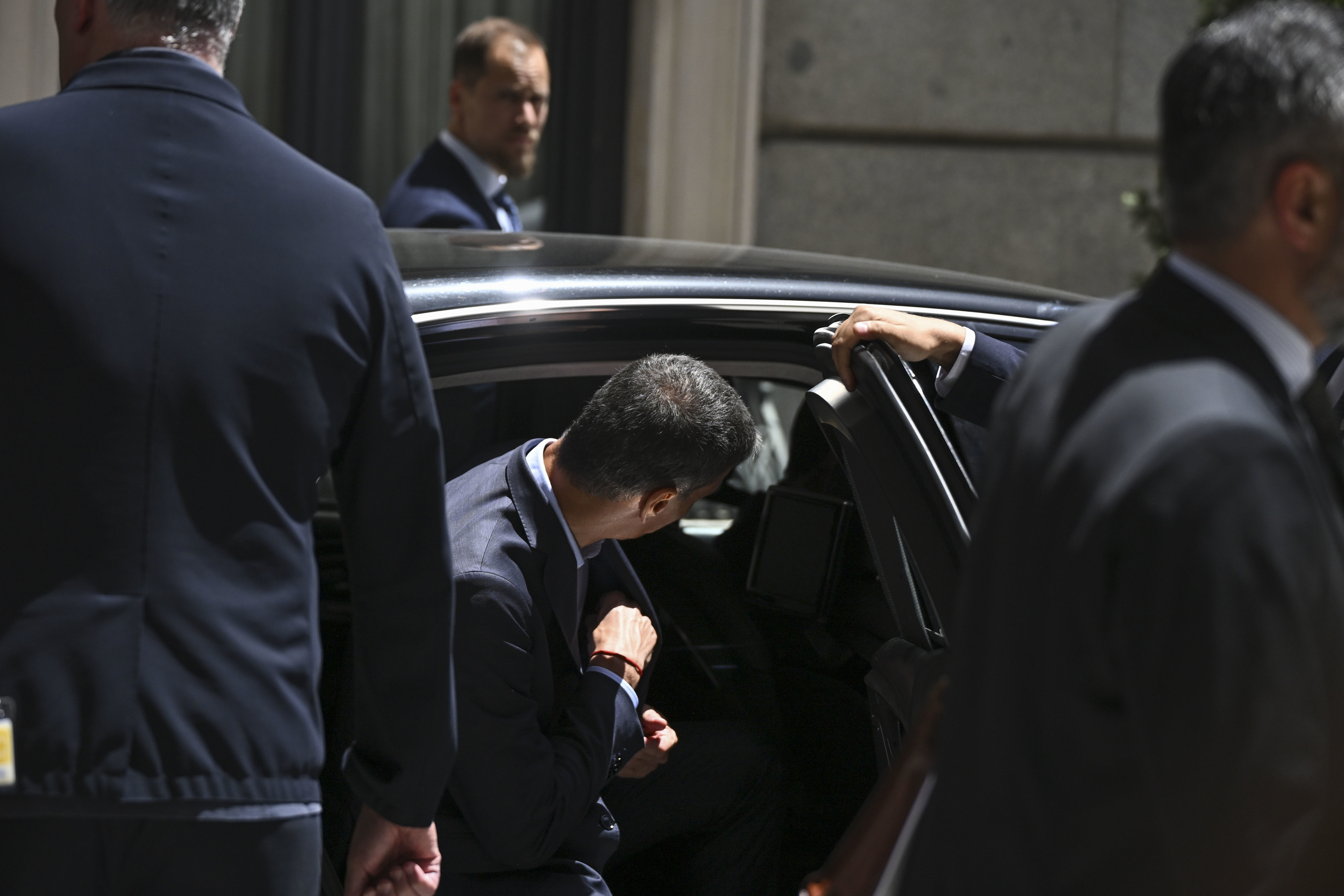 Los críticos del PSOE piden a los miembros del Comité Federal que las elecciones sean este año y que Sánchez no se presente