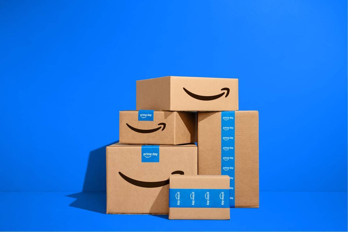 Lo más vendido del Amazon Prime Day 2026 y los chollos del último día, en directo: el anillo inteligente Oura Ring al 40%, la tableta Samsung Galaxy Tab A11 al 43%, grandes ofertas en Levi's o Adidas, el robot de cocina Mambo de Cecotec al 67%...