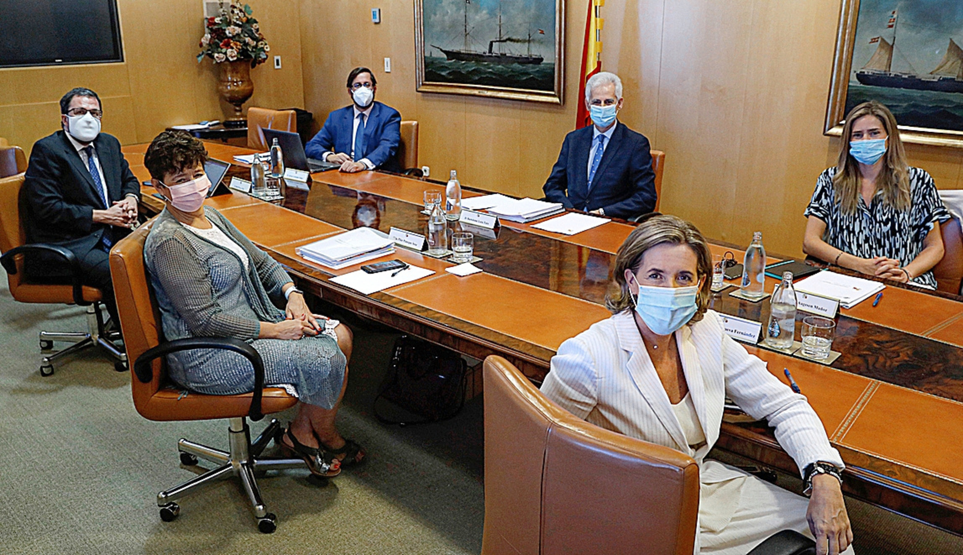Tres rescates 'políticos' con riesgo de impago al Estado de 300 millones: Plus Ultra, Tubos Reunidos y Duro Felguera