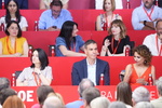 Sánchez "deslocaliza el mañana" del PSOE