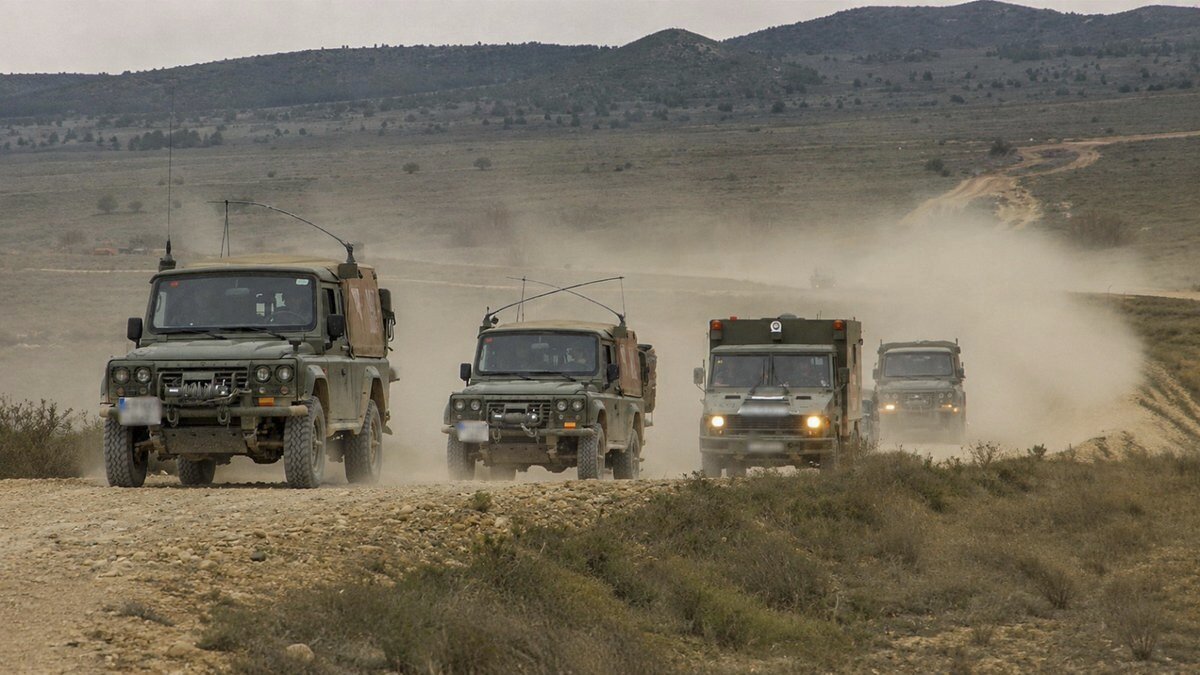 Muere un cabo del Ejército de tierra durante un lanzamiento paracaidista en Huesca en un mes negro de accidentes en las Fuerzas Armadas