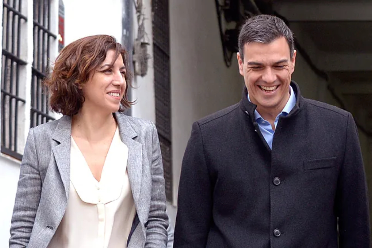 La "dramática" contabilidad de Casa Árabe bajo el mando de Irene Lozano que ha llevado a Almeida a cerrar la sede de Alcalá, 61: "Es un chiringuito de la biógrafa de Sánchez"