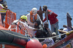 El juez de El Hierro activa la devolución de 85 senegaleses y el TSJ niega que entre ellos haya una menor