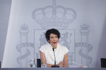 El Gobierno prepara sus alegaciones para defender ante el Supremo que la regulariazción es "compatible con el derecho comunitario"