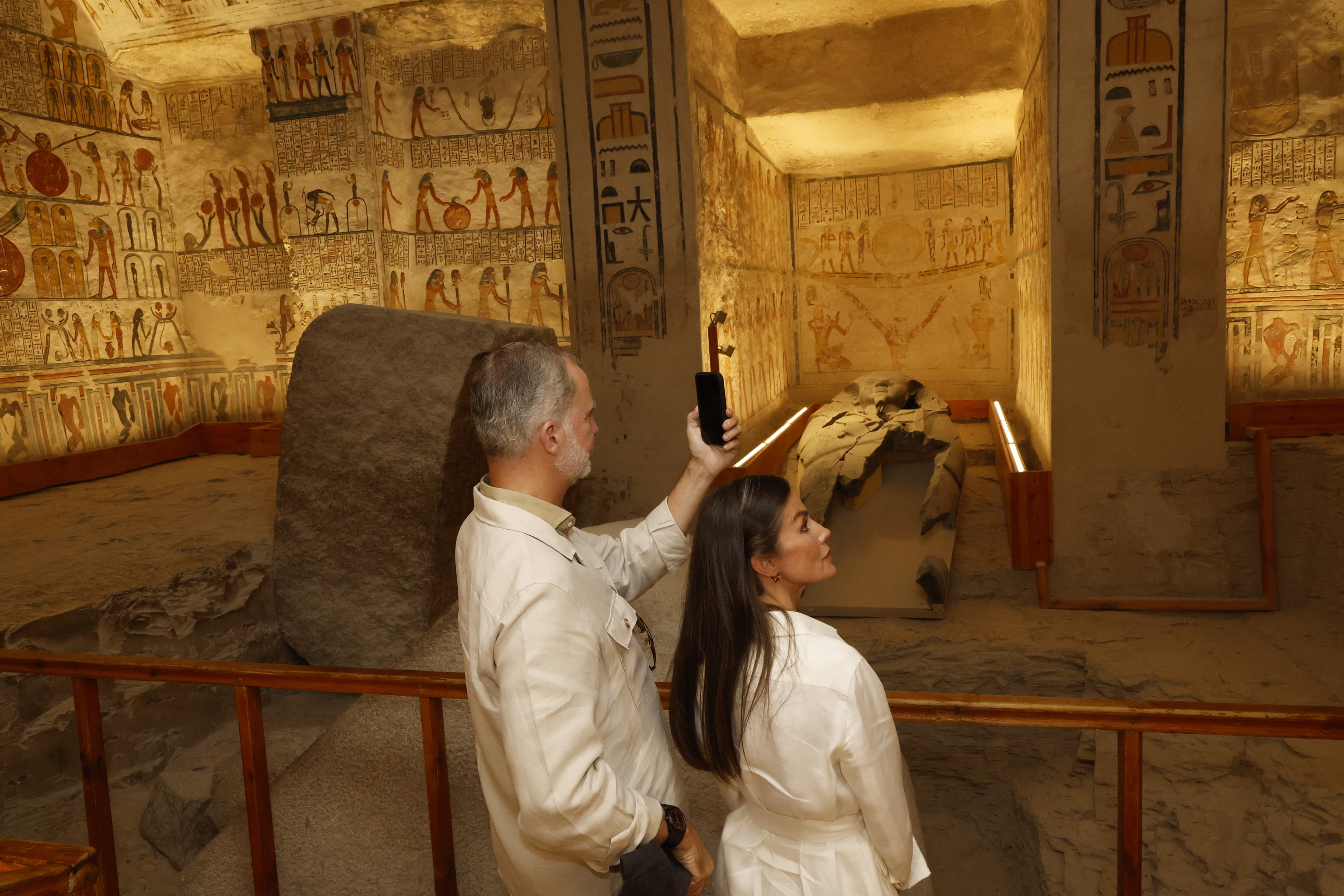 De la generosidad de Egipto a la seda china: esta es la lista de regalos que recibió la Familia Real en 2025