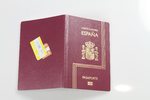 Absuelven a un hombre tras querer registrarse en un hotel de Almería con un pasaporte de la 'República Errante de Menda Lerenda'