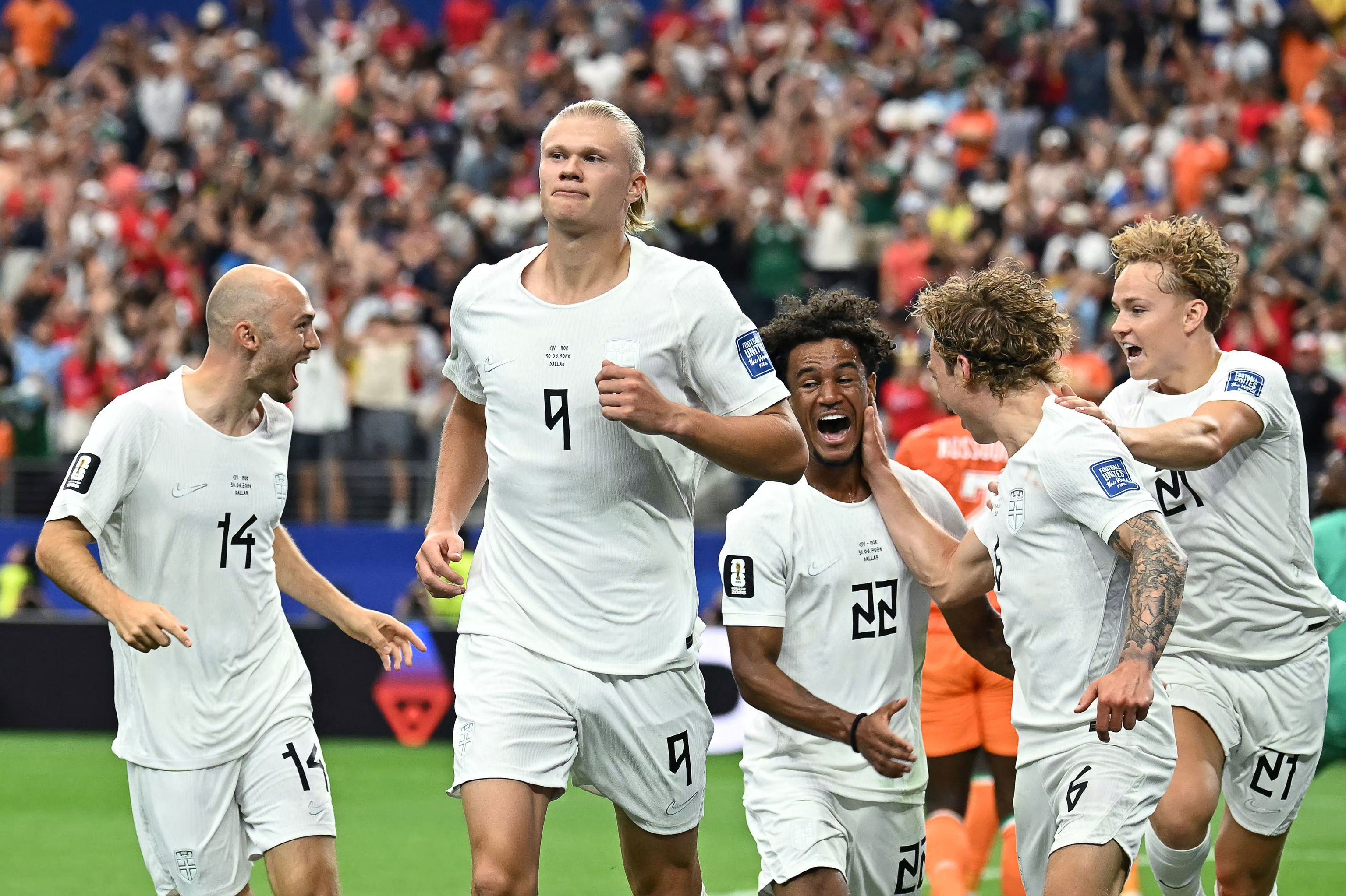 Haaland rescata a Noruega y se cita con Brasil en octavos