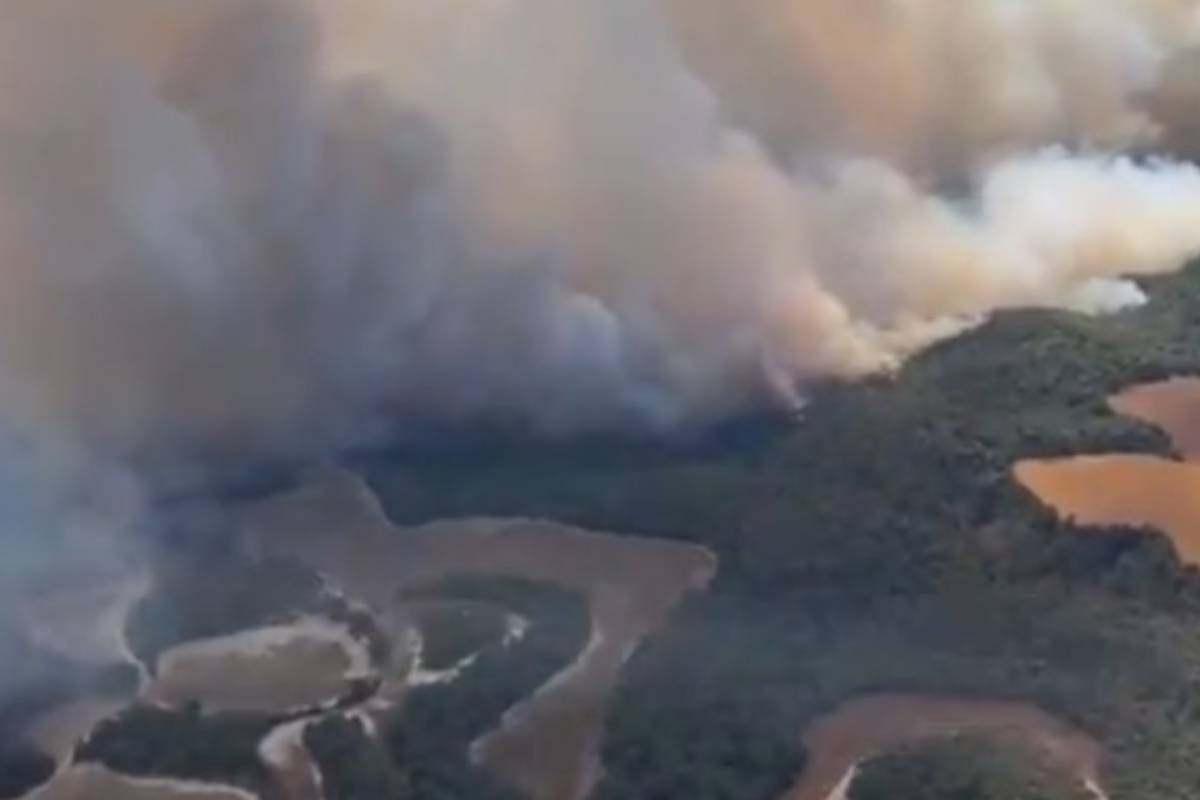 Un incendio en Leciñena (Zaragoza) arrasa mil hectáreas en dos horas y media