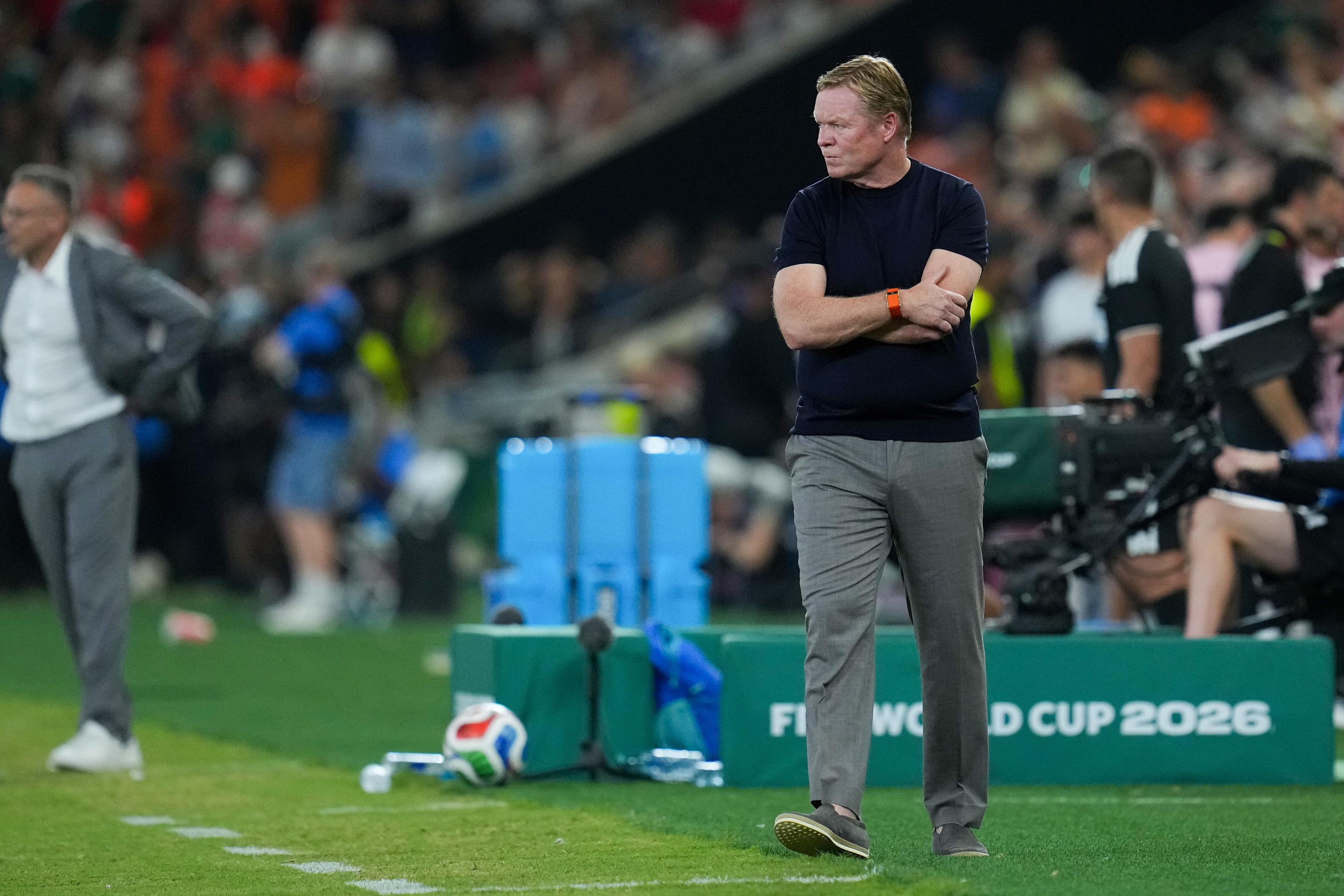 Koeman presenta su dimisión como seleccionador de Países Bajos tras el fiasco en el Mundial
