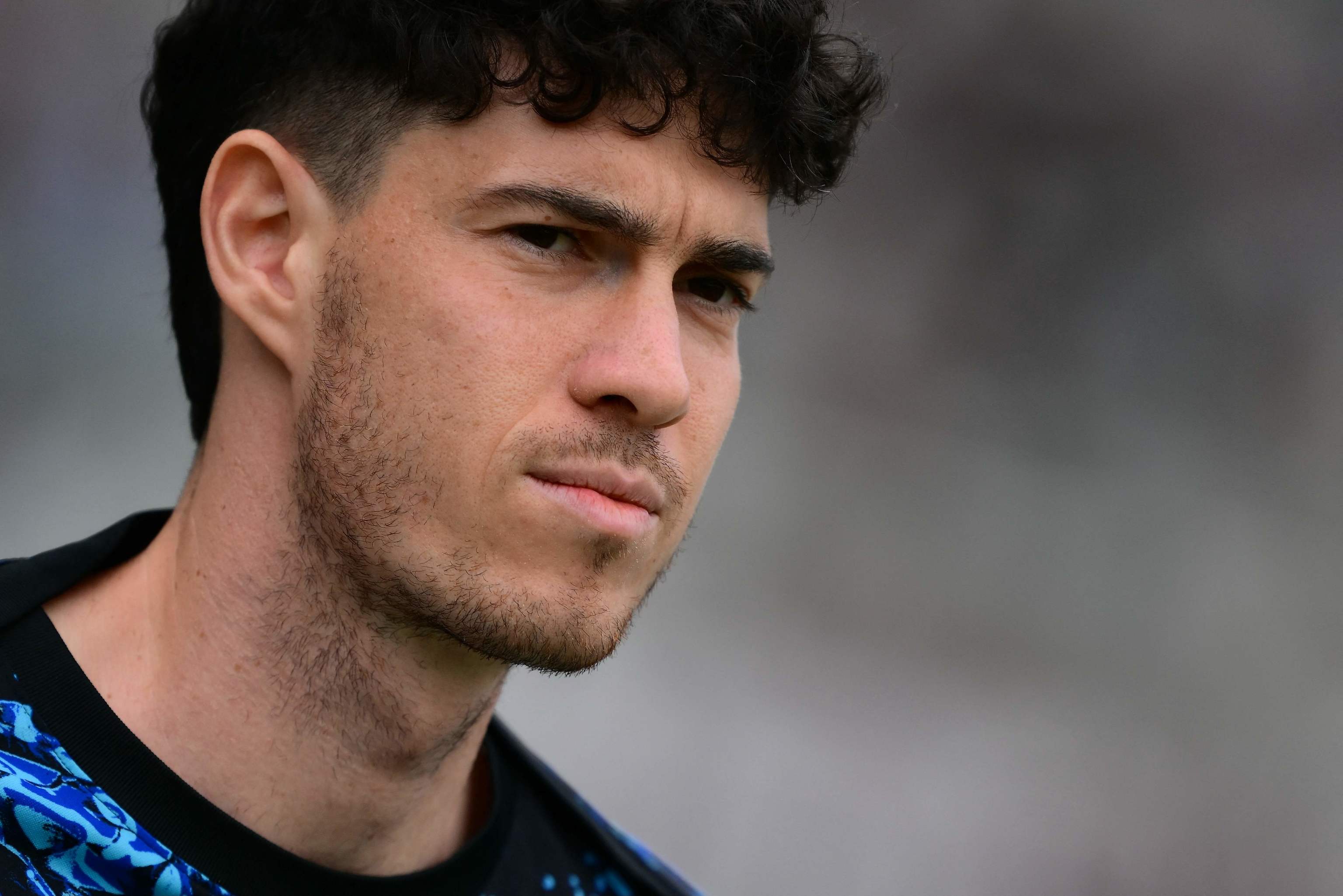 Los mensajes que salpican al futbolista del Inter Alessandro Bastoni, investigado en una trama de prostitución: "Creo que la menor quiere acostarse contigo"