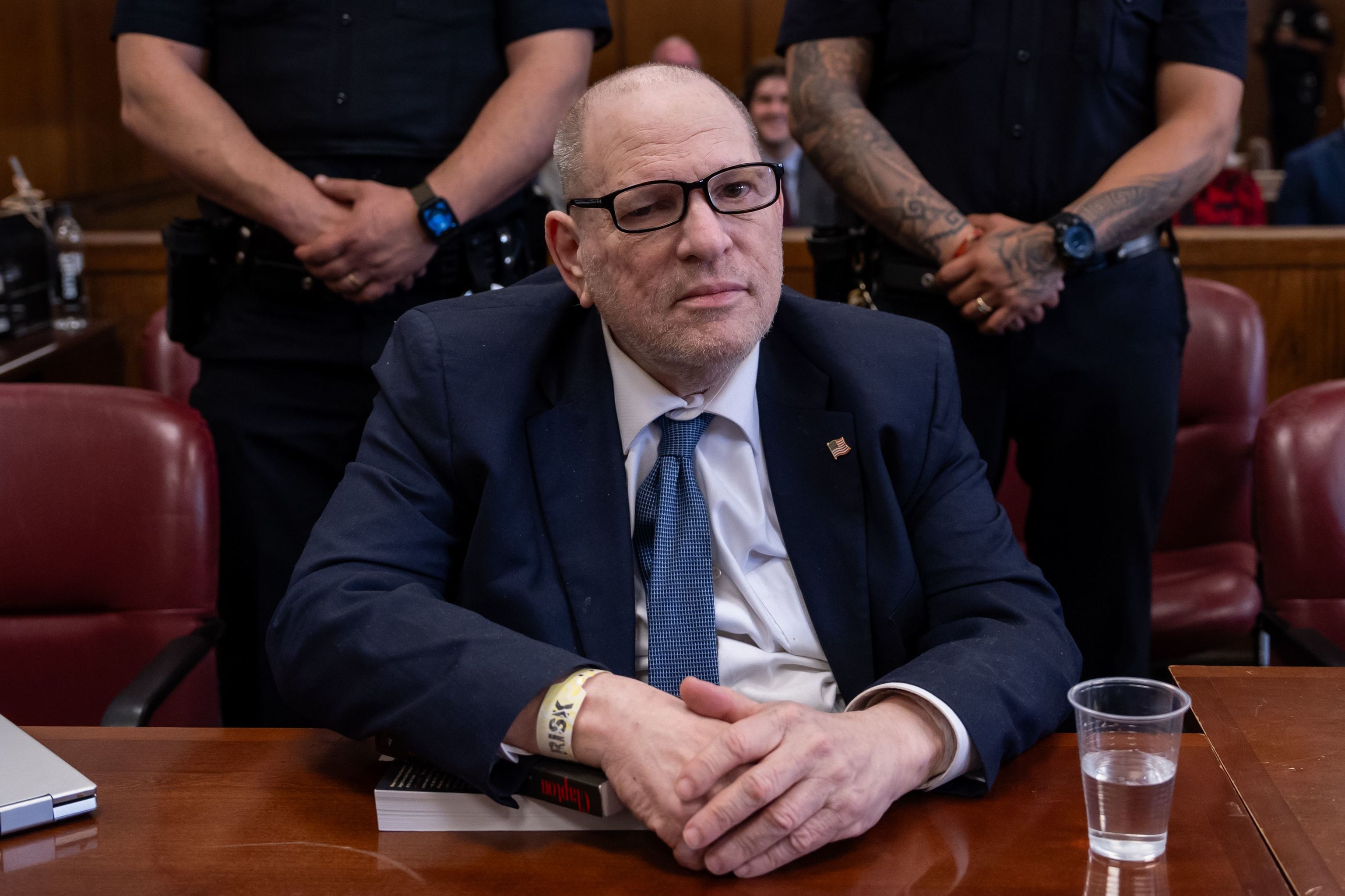 Harvey Weinstein, condenado a 15 años de prisión por  agredir sexualmente a una ex asistente