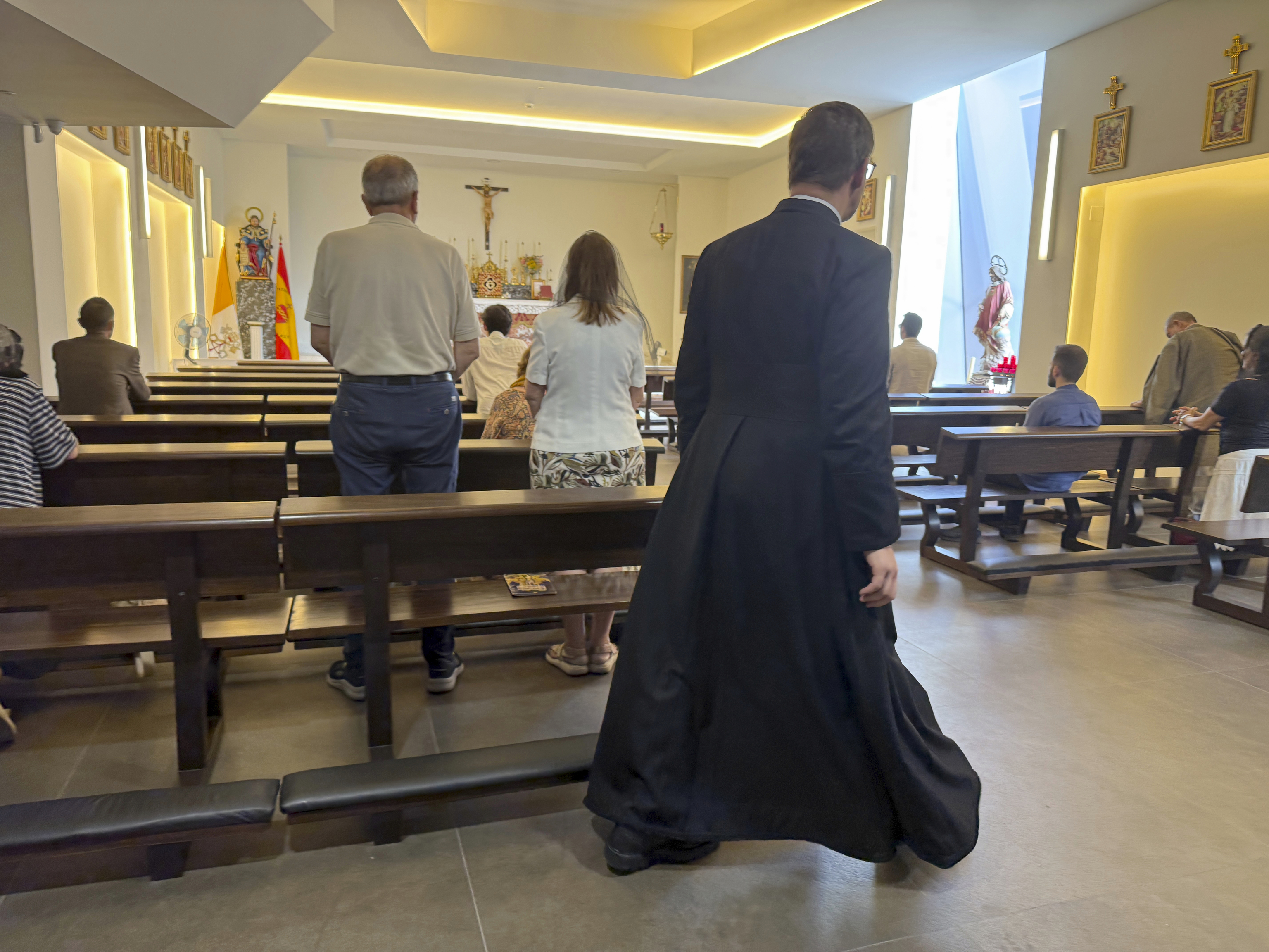 En la capilla española de los 'lefebvrianos' tras su cisma con el Papa: conjurados contra la "destrucción de la Iglesia" pero sin miedo a la excomunión