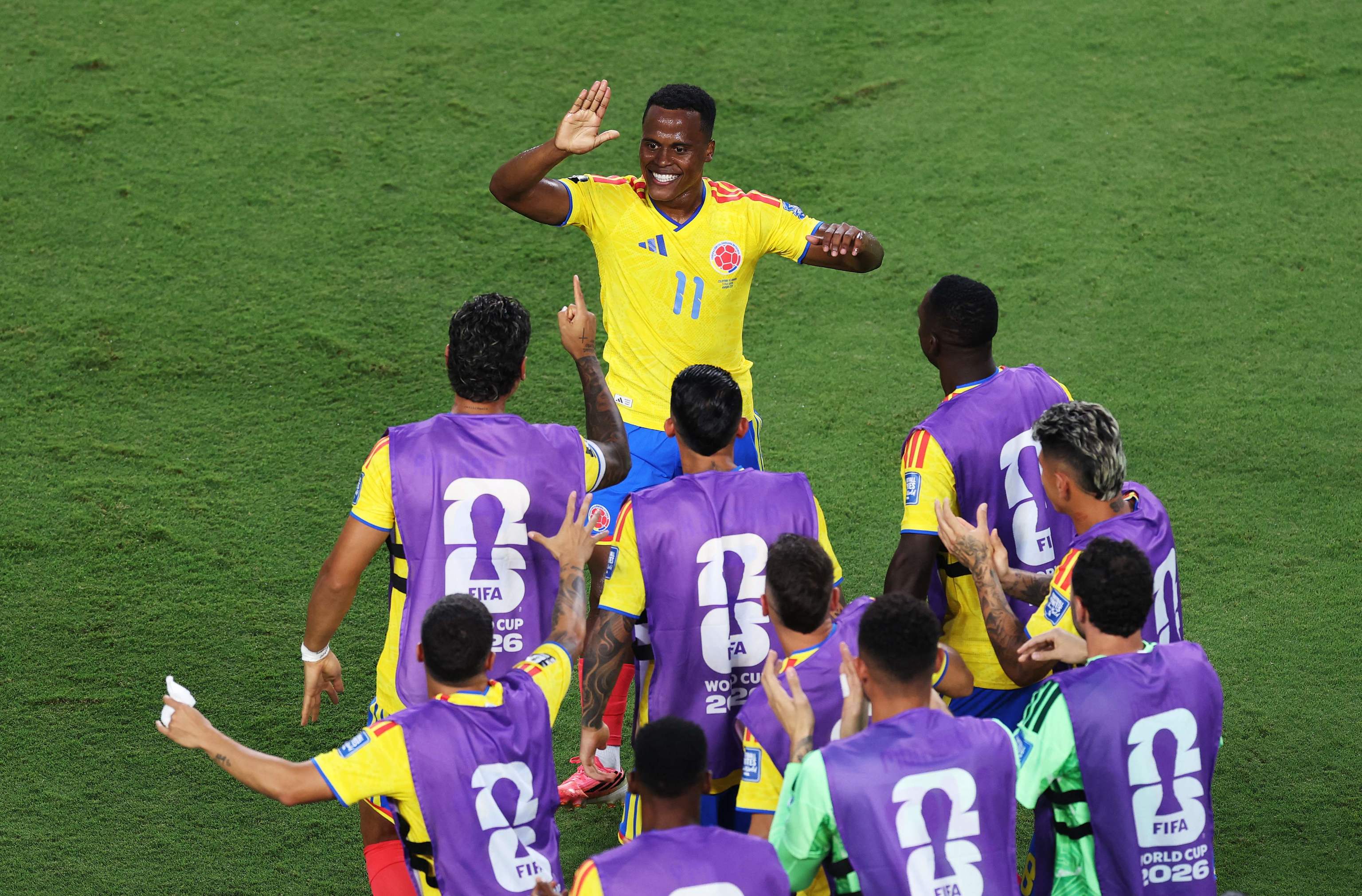 Colombia se sacude a Ghana con un gol de Jhon Arias y un sinfín de ocasiones y espera a Suiza