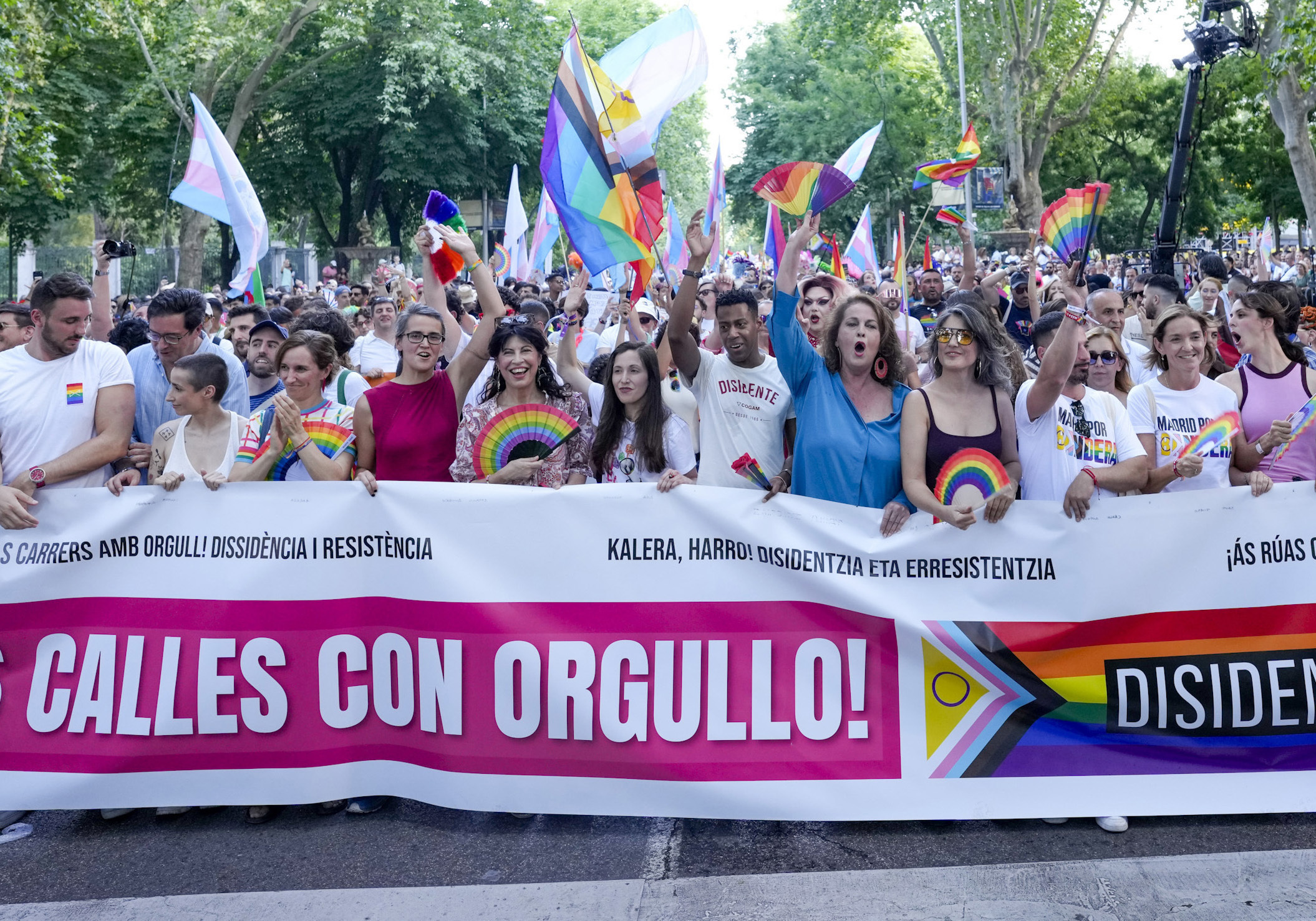 La izquierda arremete contra PP y Vox en el Orgullo: "La extrema derecha ha irrumpido en las redes sociales... Y hay mucha gente que se deja engañar"