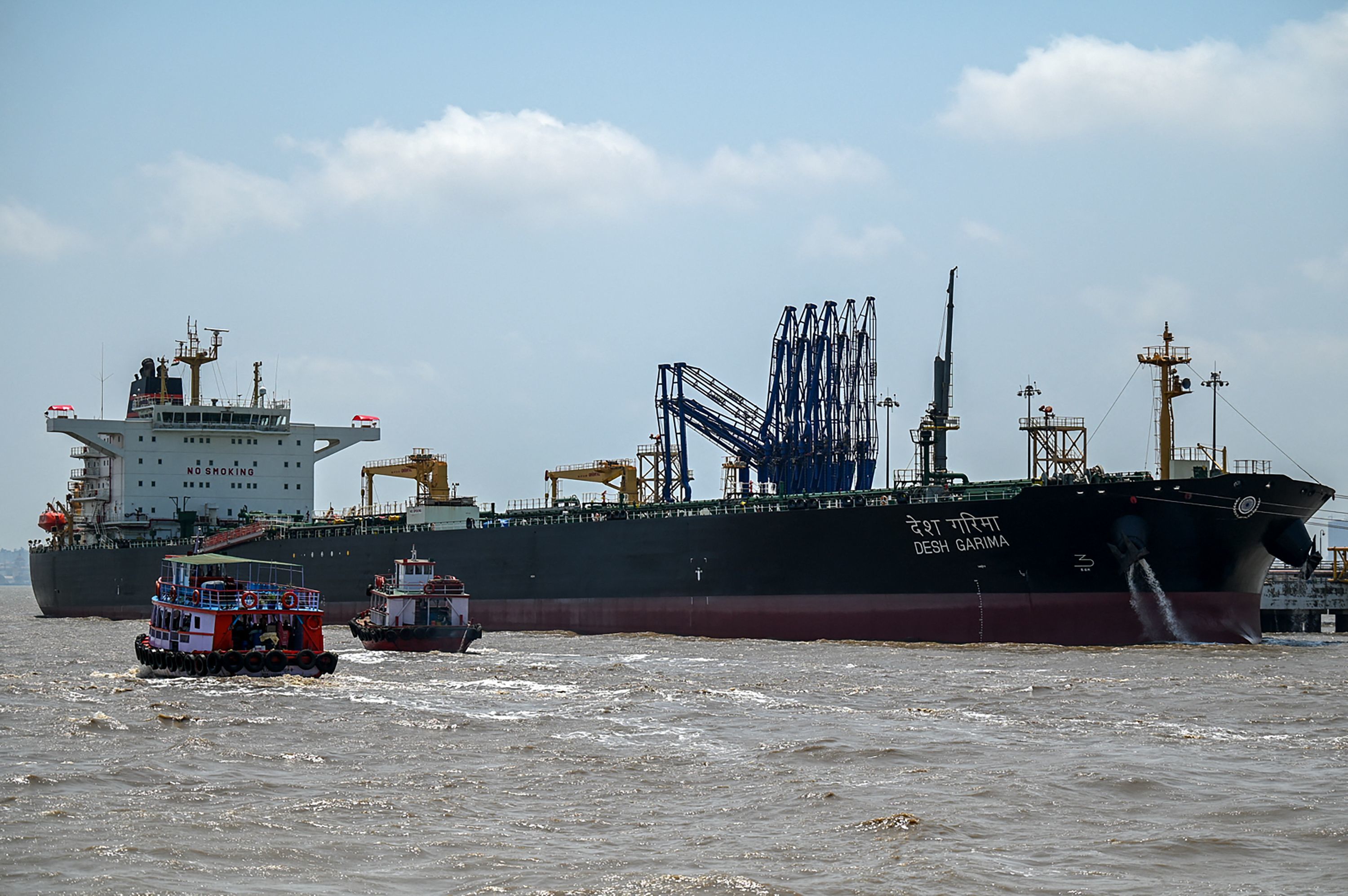 La OPEP+ acuerda elevar su oferta de petróleo en 188.000 barriles diarios a partir de agosto
