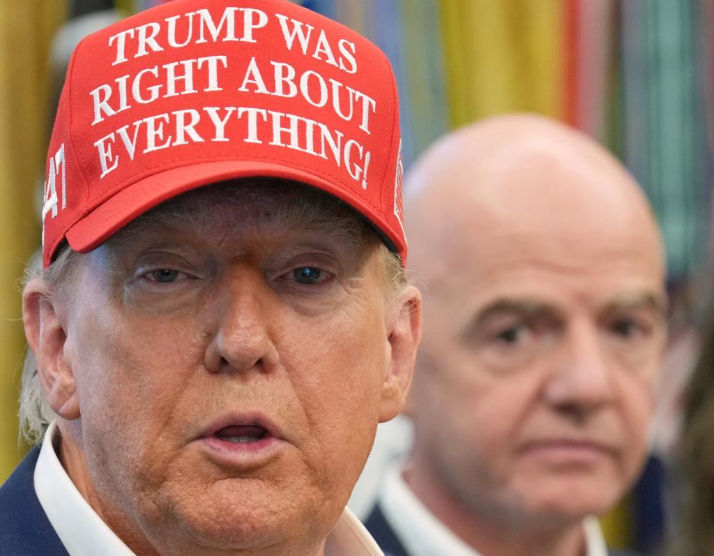 Trump admite que pidió al presidente de la FIFA la revisión de la tarjeta roja a Balogun: "No me pareció que fuera falta"