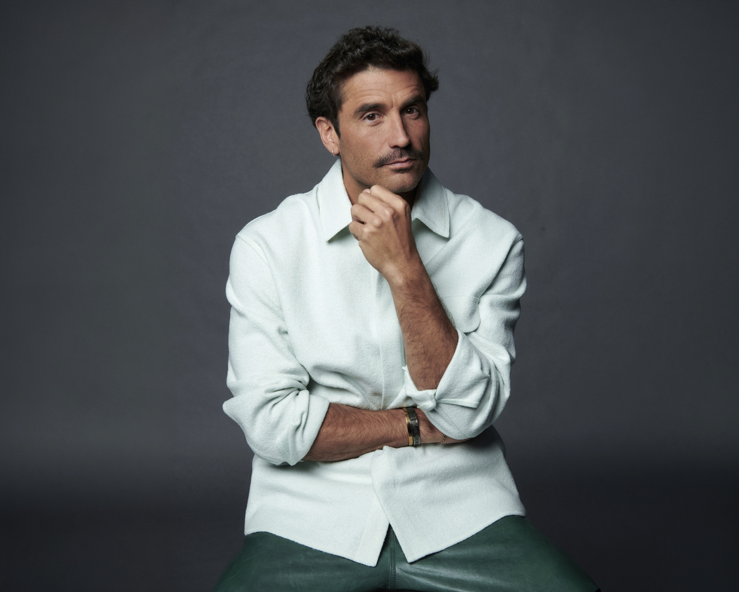 Álex García, actor: "Filtro mucho lo que leo en la prensa por mi propia salud"