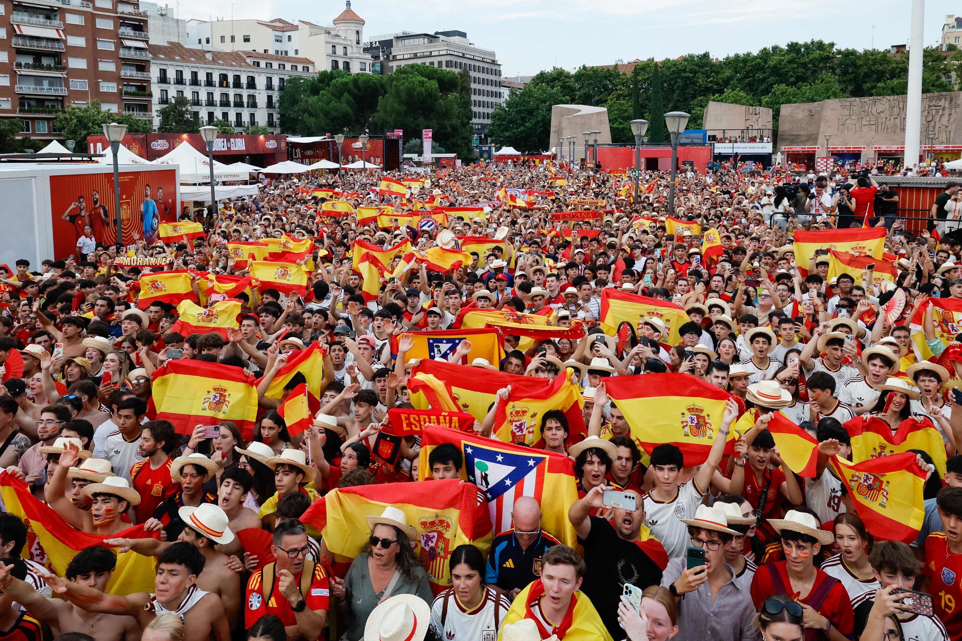 Colón y la España de la ilusión desmedida: "¡Este año sí!"